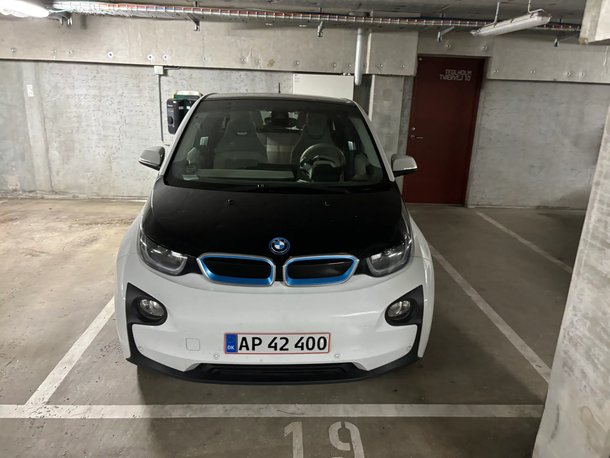 BMW i3 El 2014 km 142000 hvid nysynet