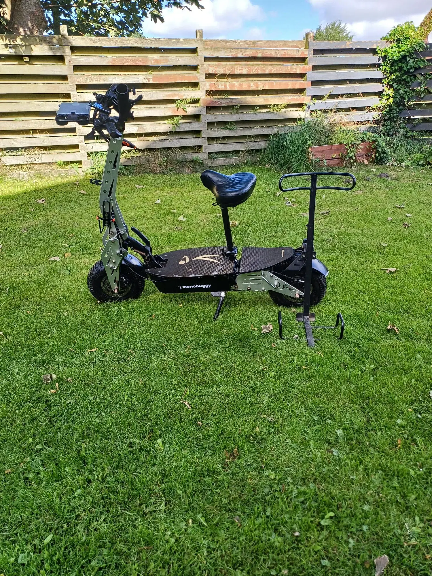 Monobuggy/golfscooter