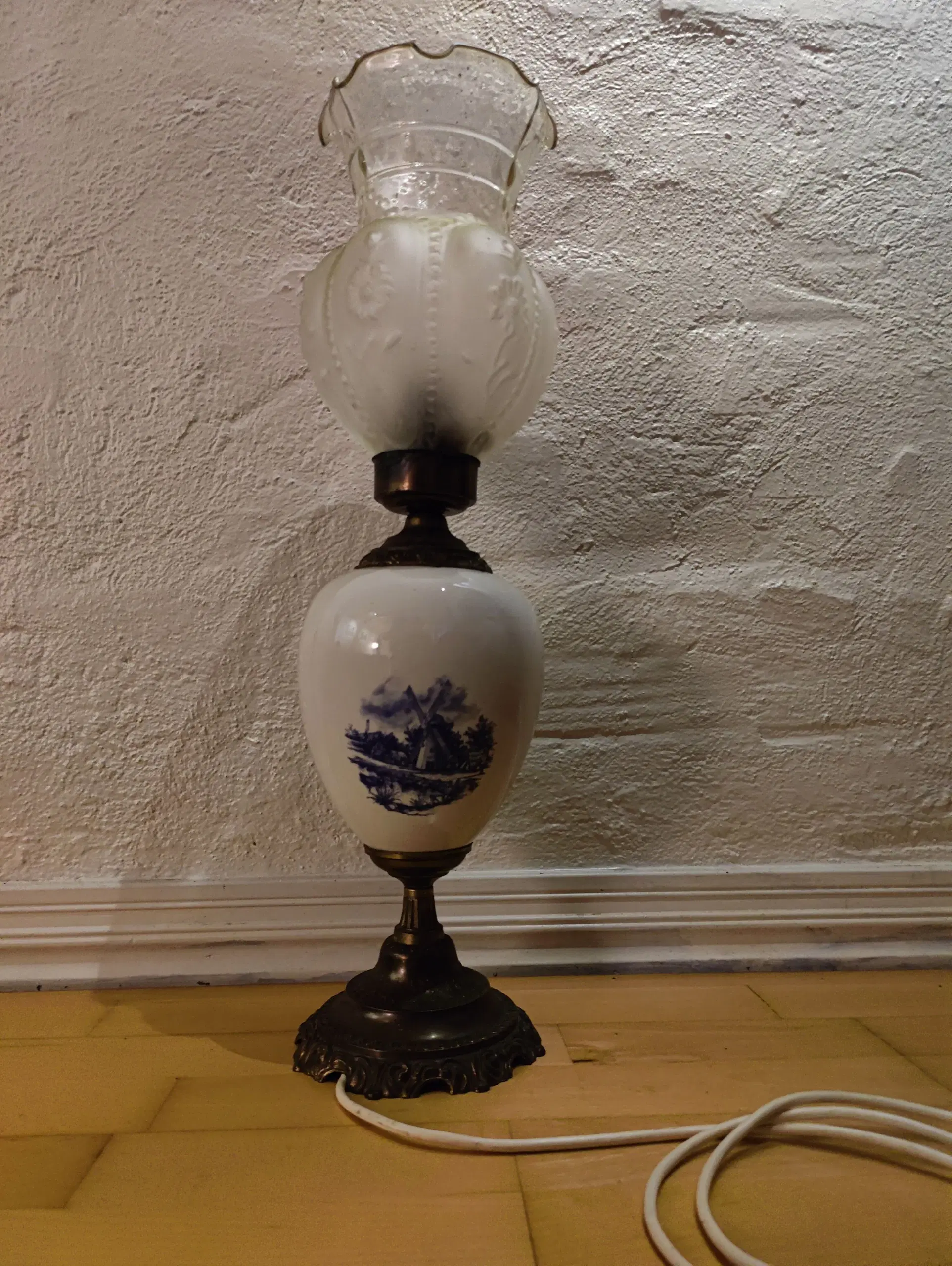 Delft porcelænslampe?