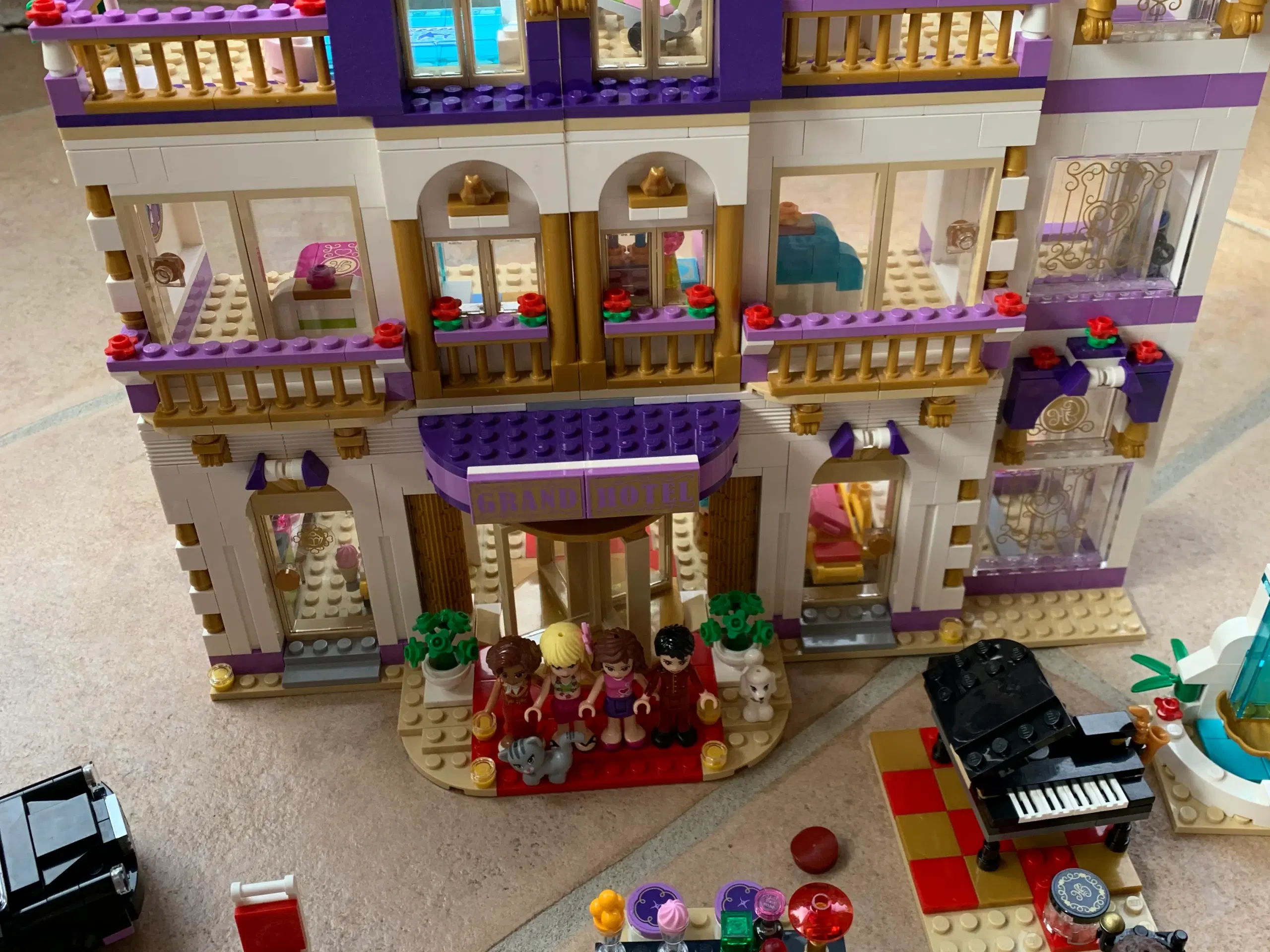 Lego Friends 41101 Grand Hotel