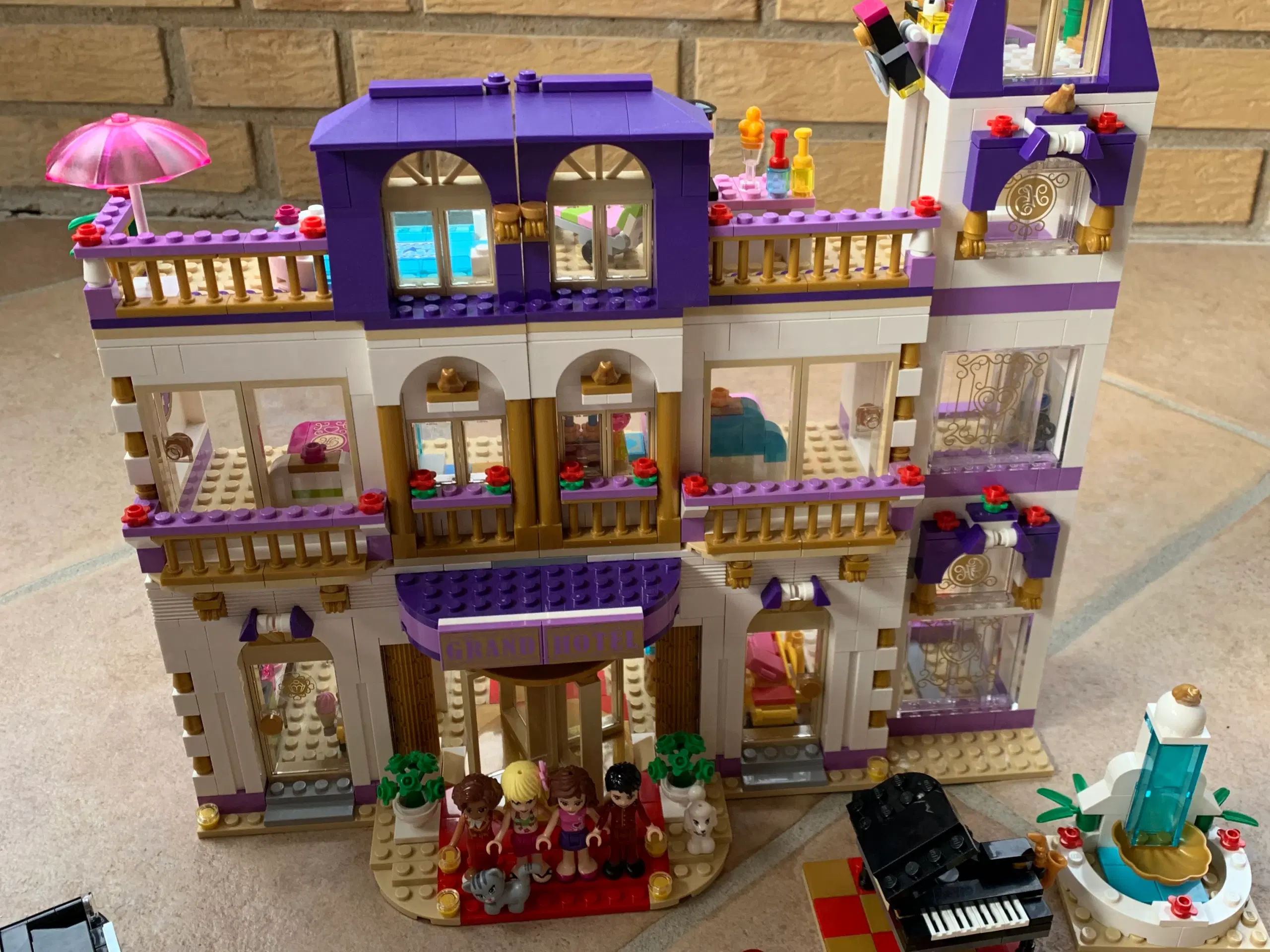 Lego Friends 41101 Grand Hotel