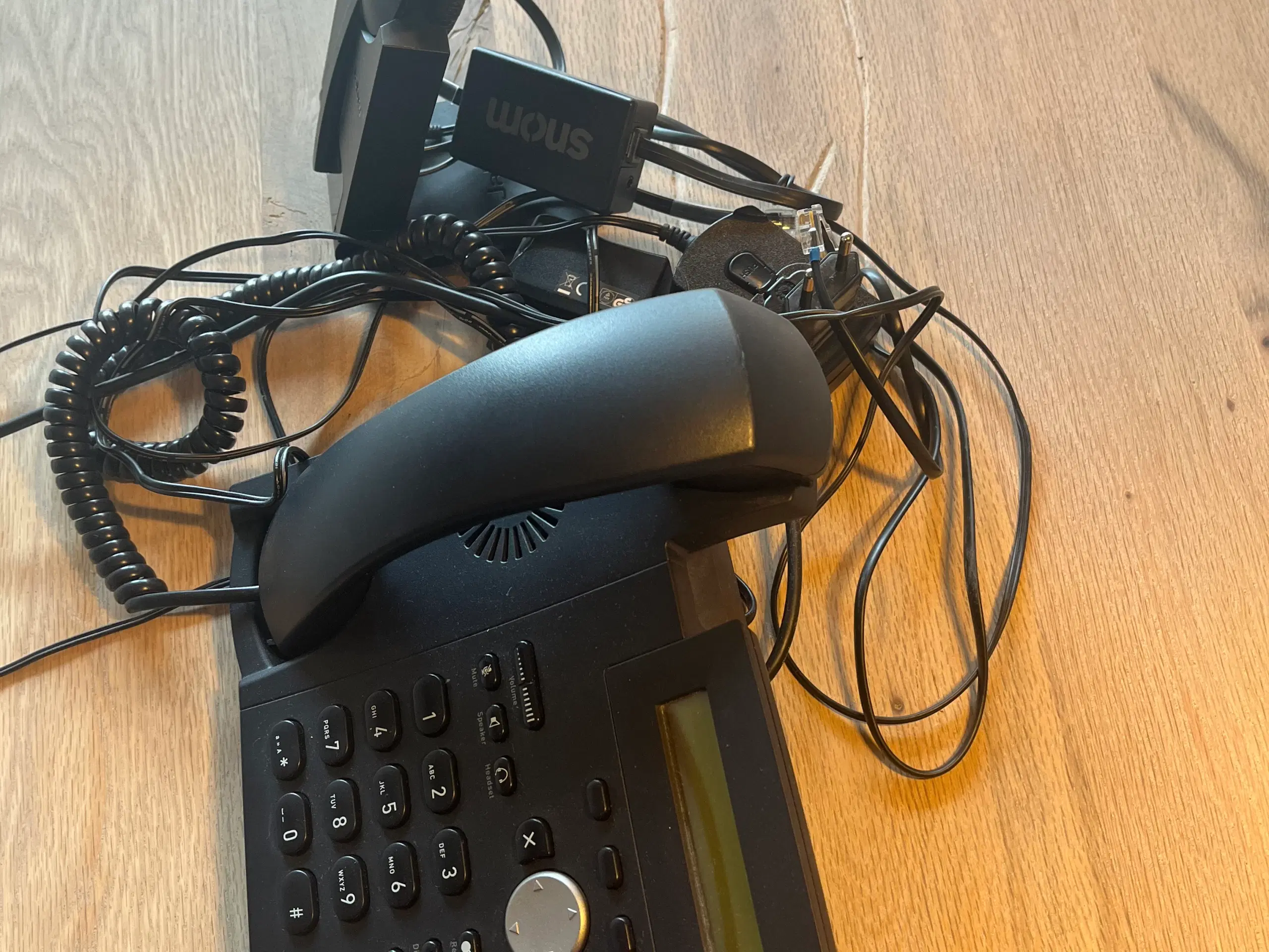 IP-telefon samt trådløst headset