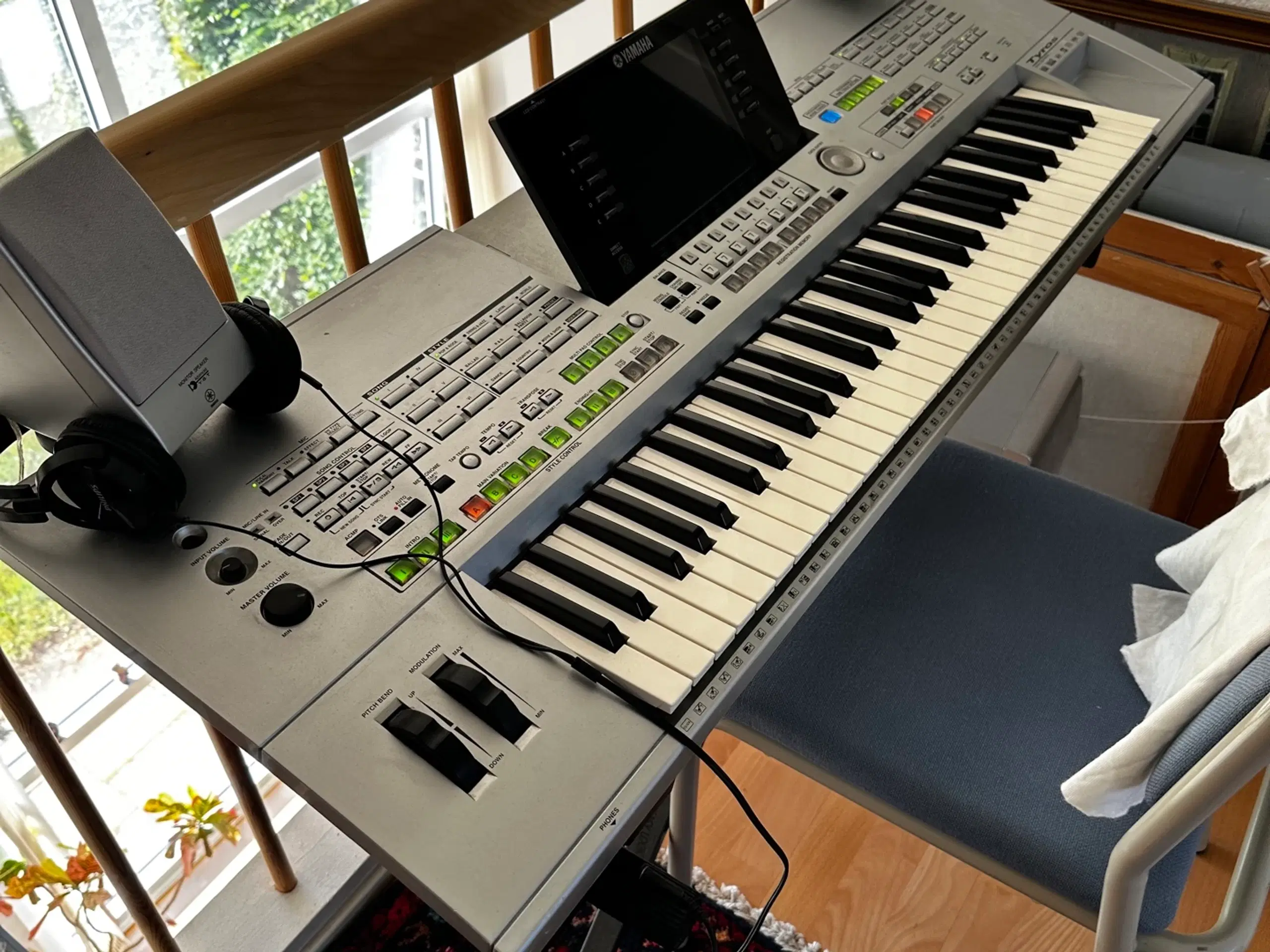 Workstation Yamaha TYROS 1