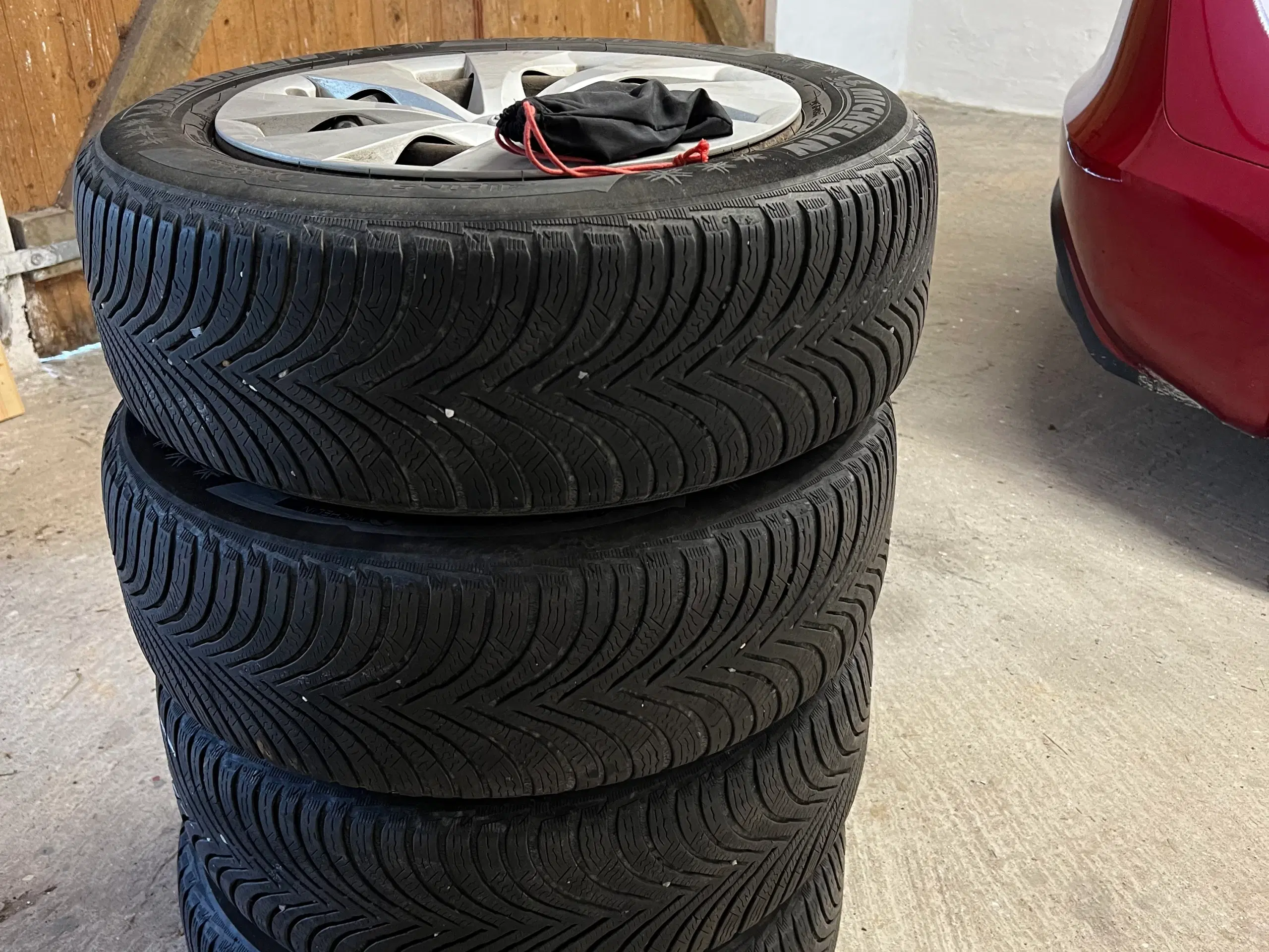 Vinterdæk  205/60 R16