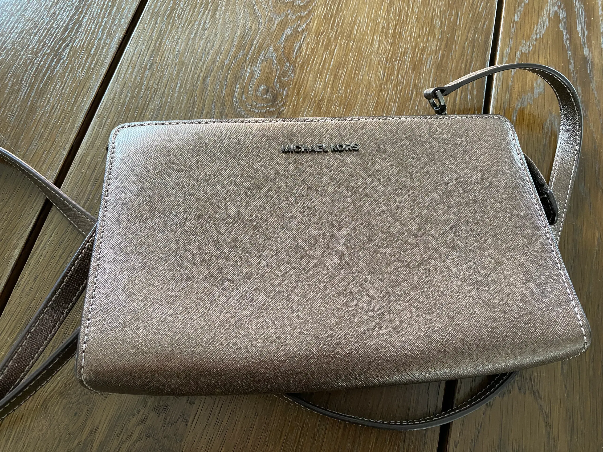 Michael Kors taske