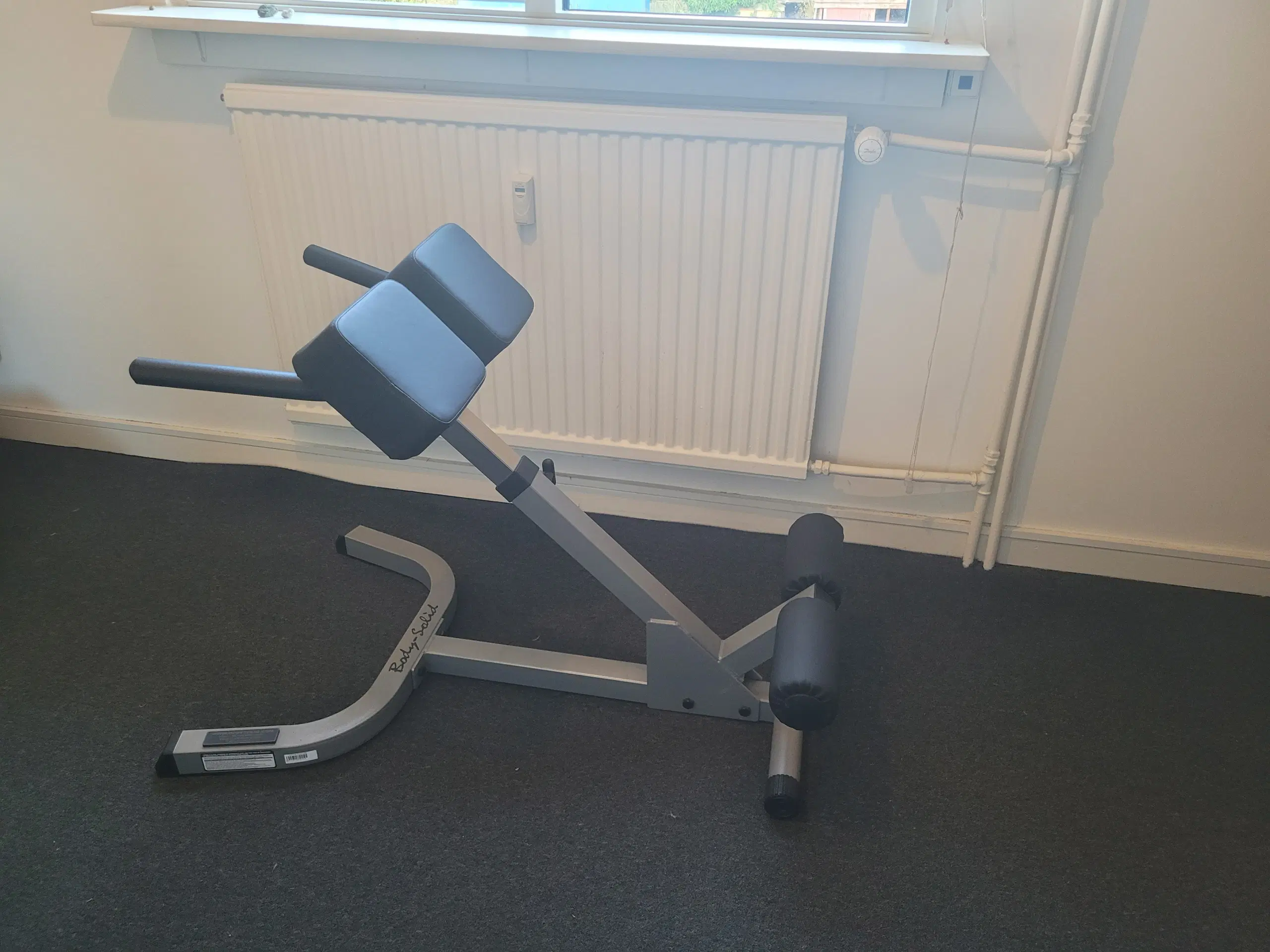 Ryg træner - Body solid hyperextension bænk