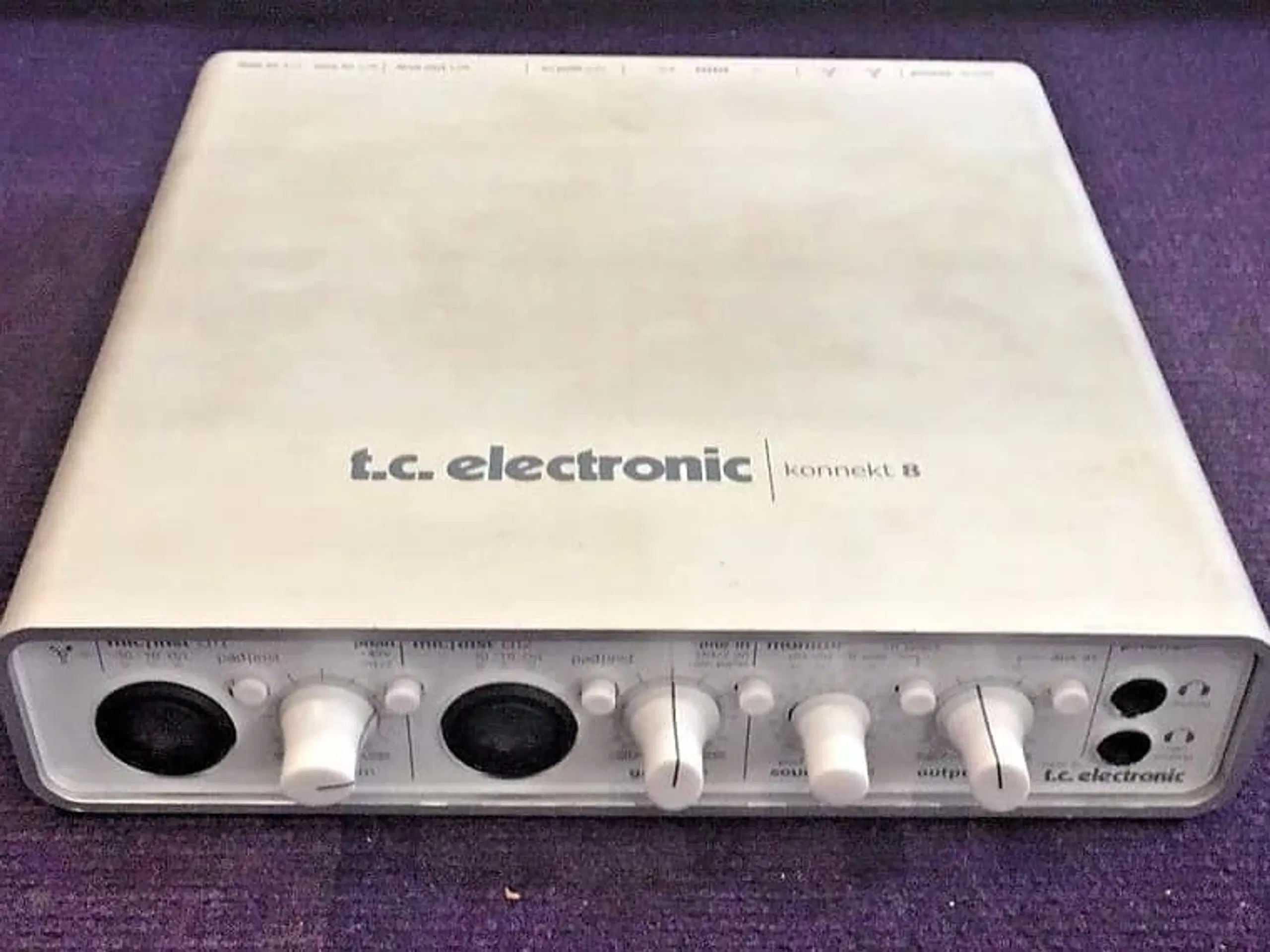 TC Electronic Konnekt 8