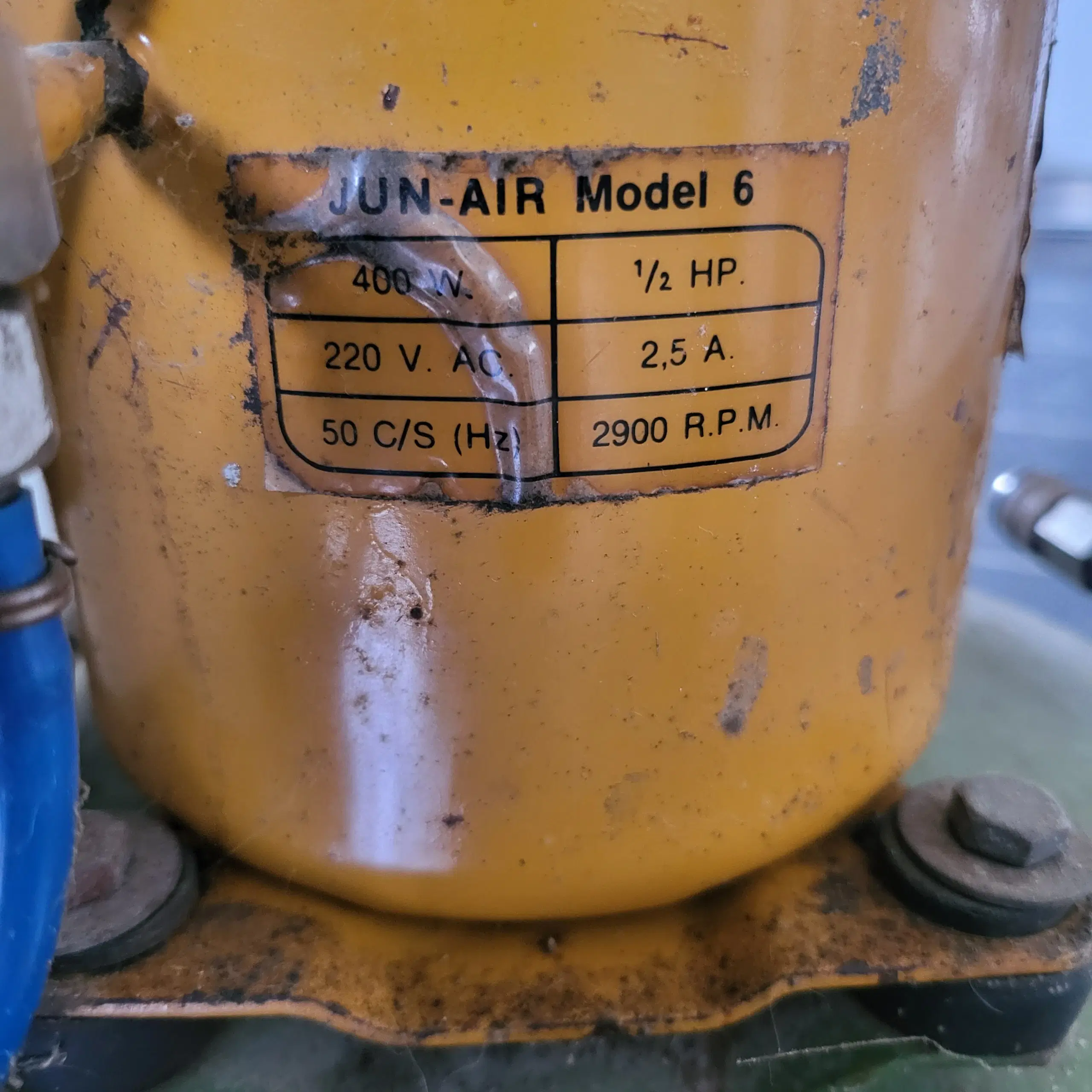 Jun air model 6 kompressor fra år 1976