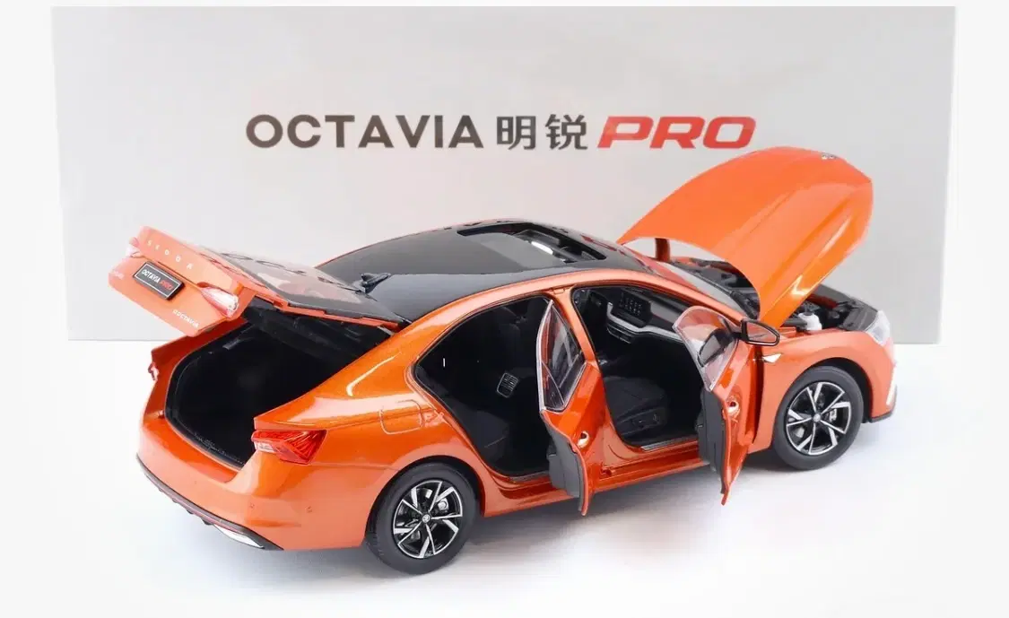 1:18 Skoda Octavia Pro Meget sjælden