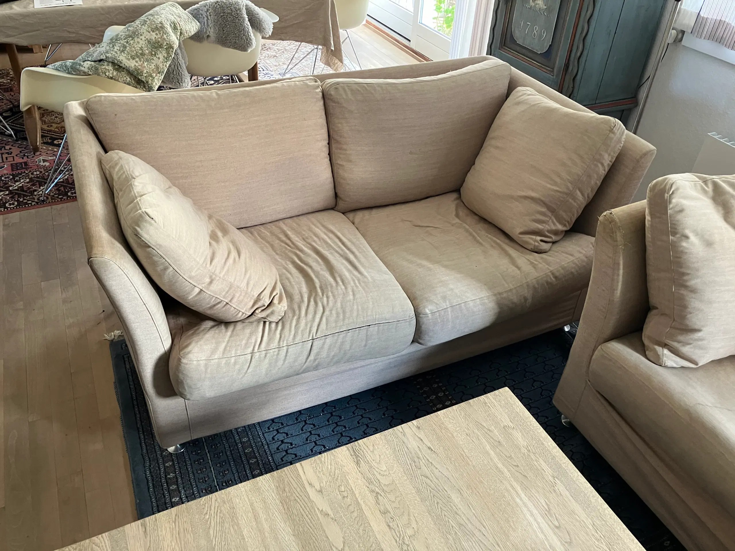 Gratis 3 og 2 pers sofa