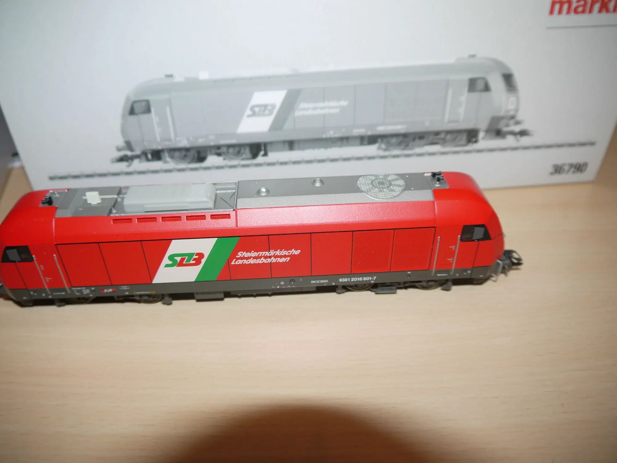 Märklin 36790 Flot STB digtal lok let brugt adr 23