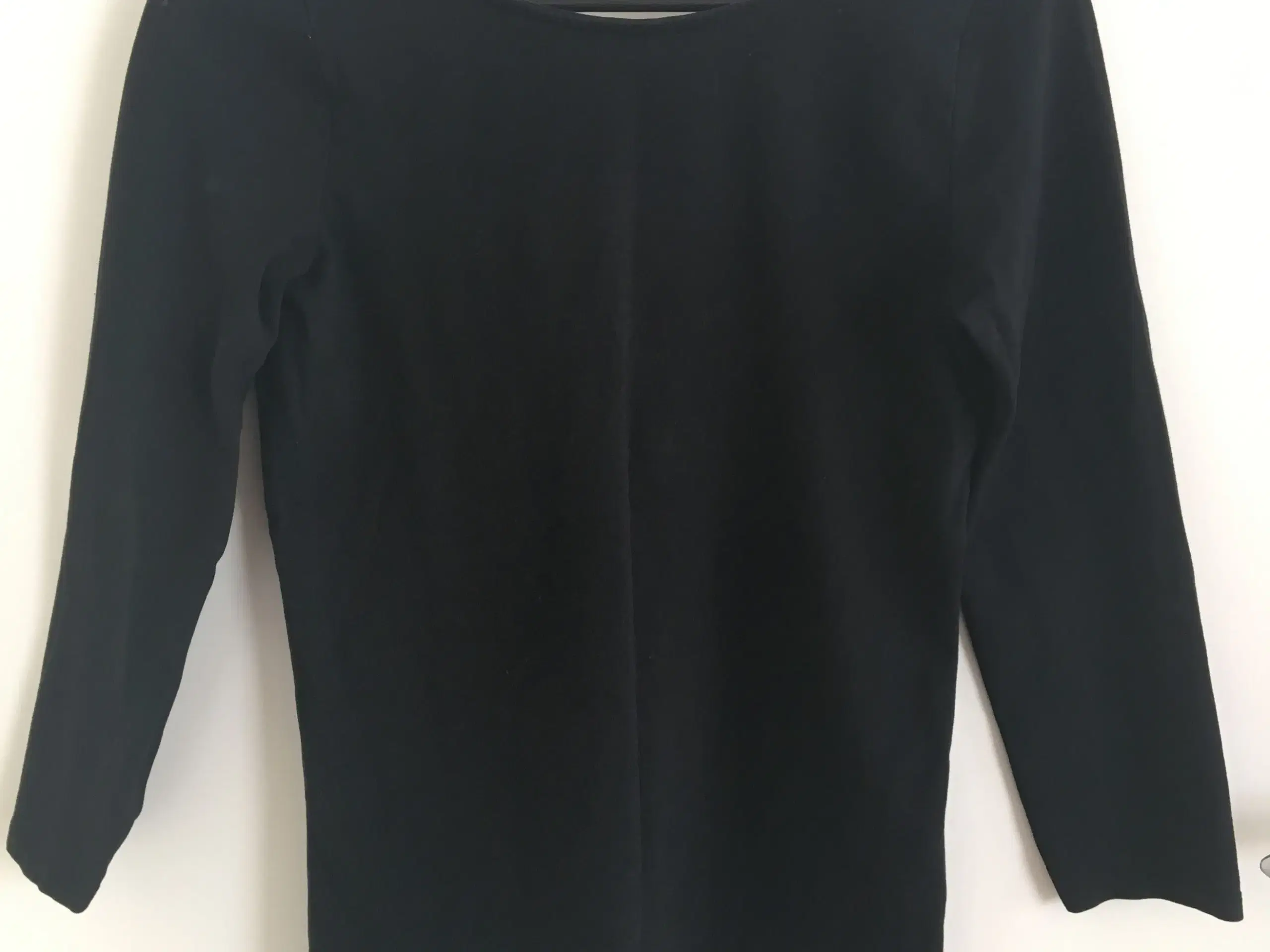 Zara bluse str M med bar ryg