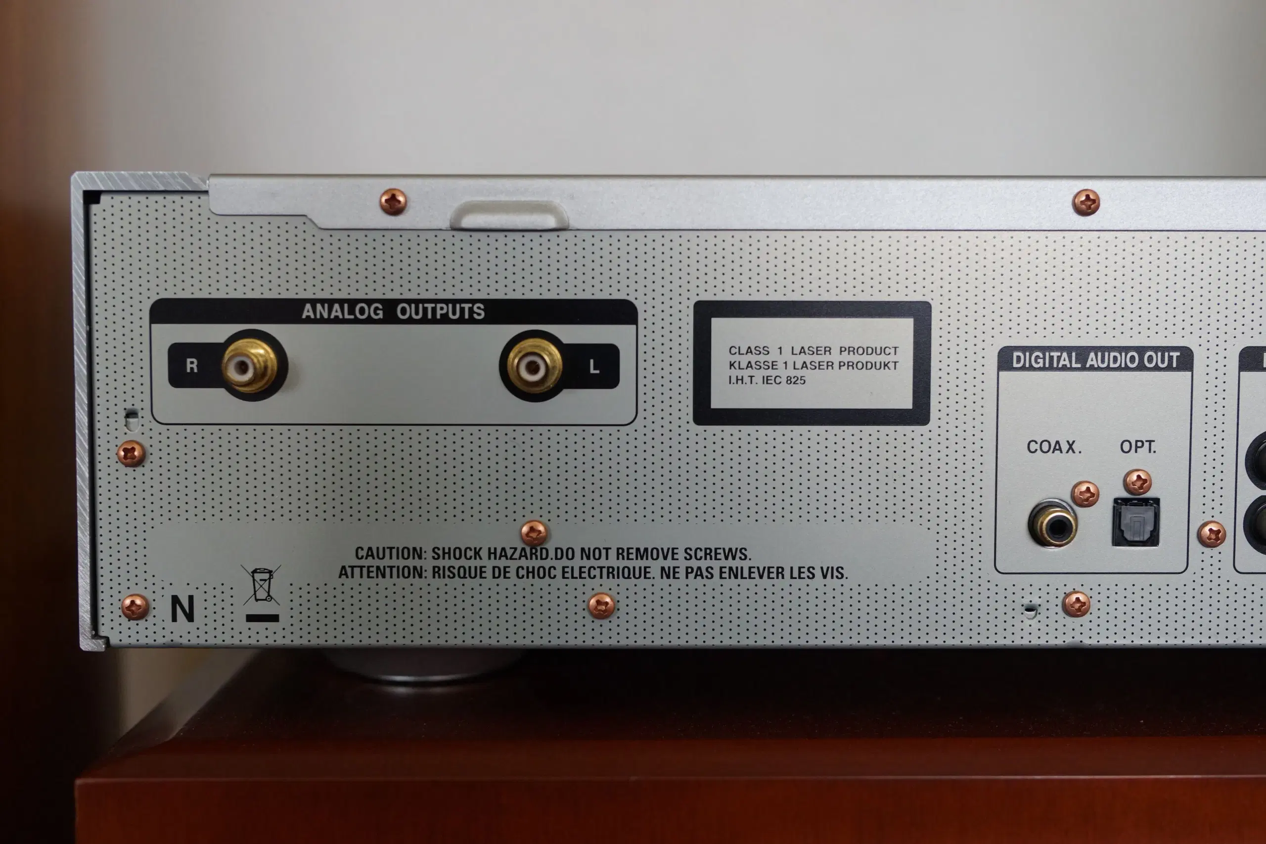 Marantz SA-15