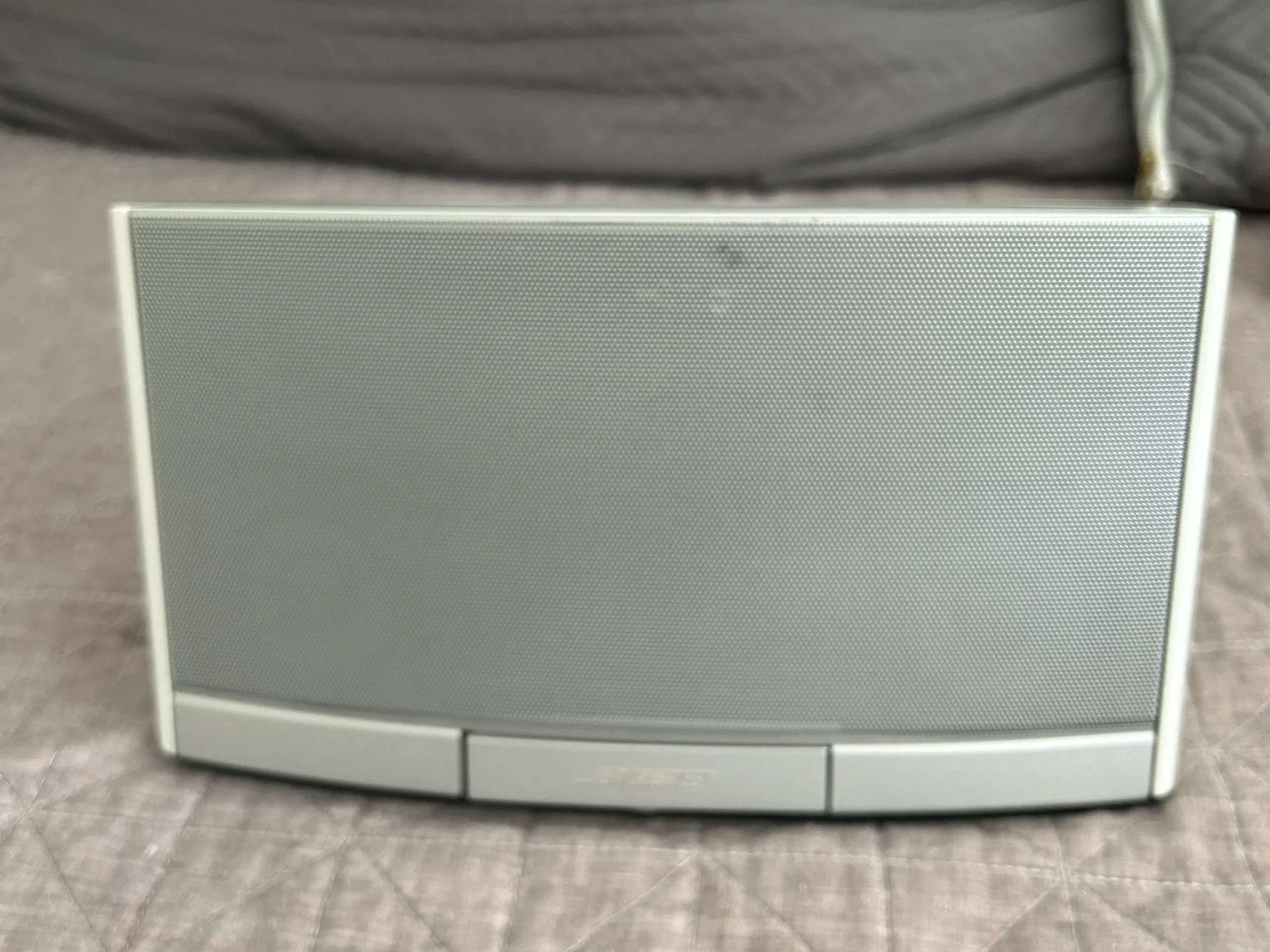 Bose Sounddock portable