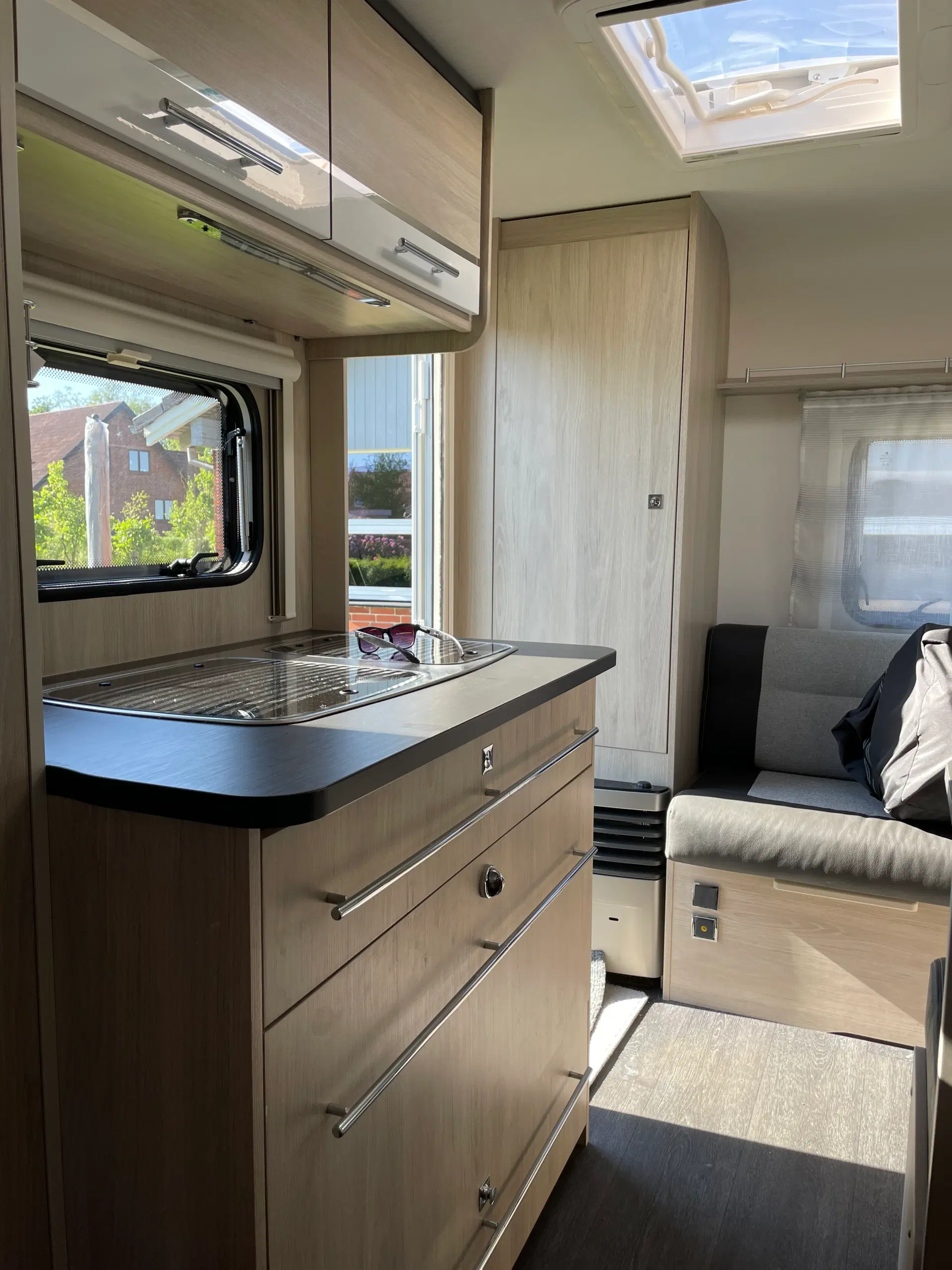 Flot Caravelair 420 Antares Dk edition 2019/2020