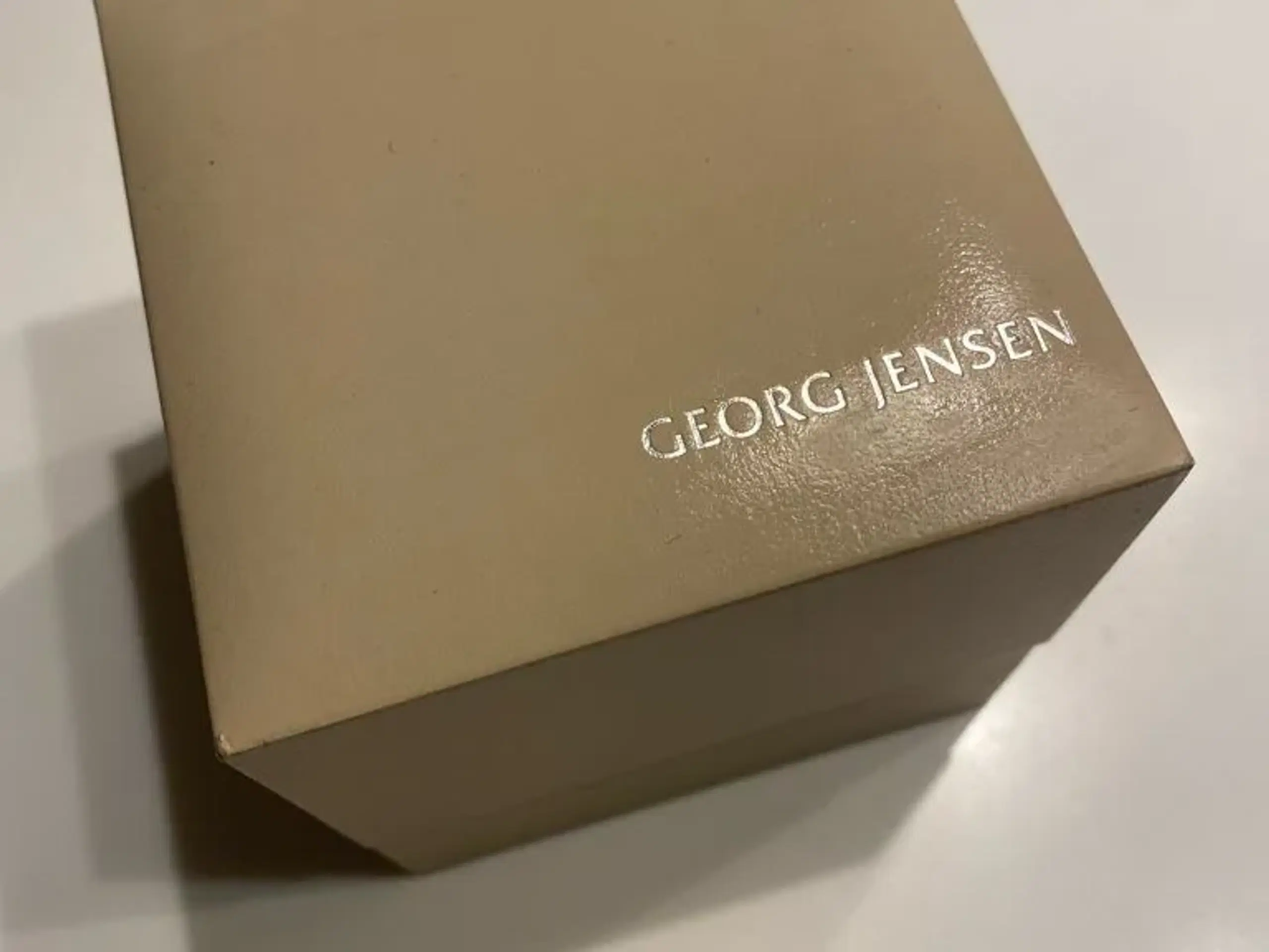 Georg  Jensen   ur