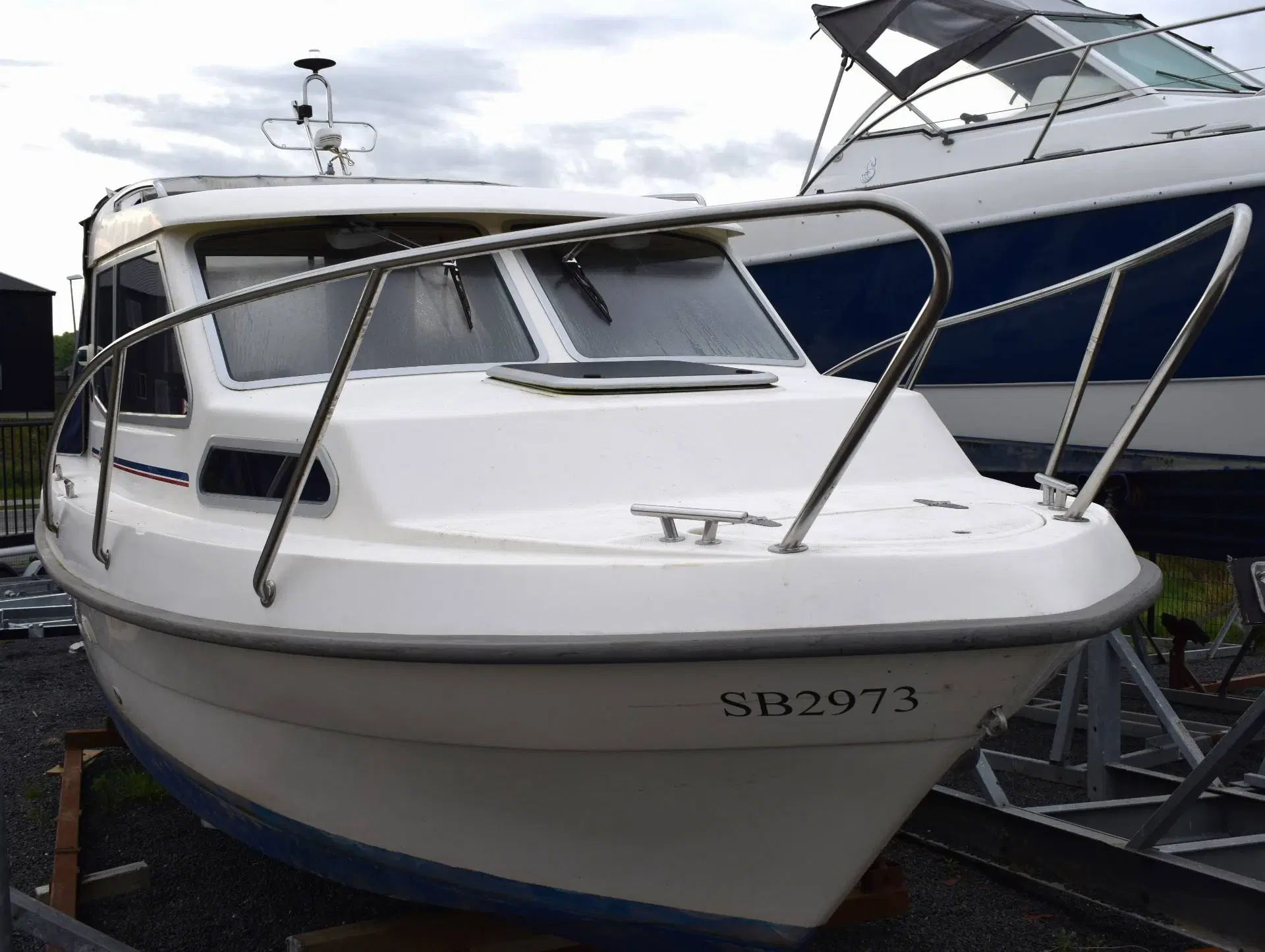 Bella 703 m/40 hk Yanmar og udstyr