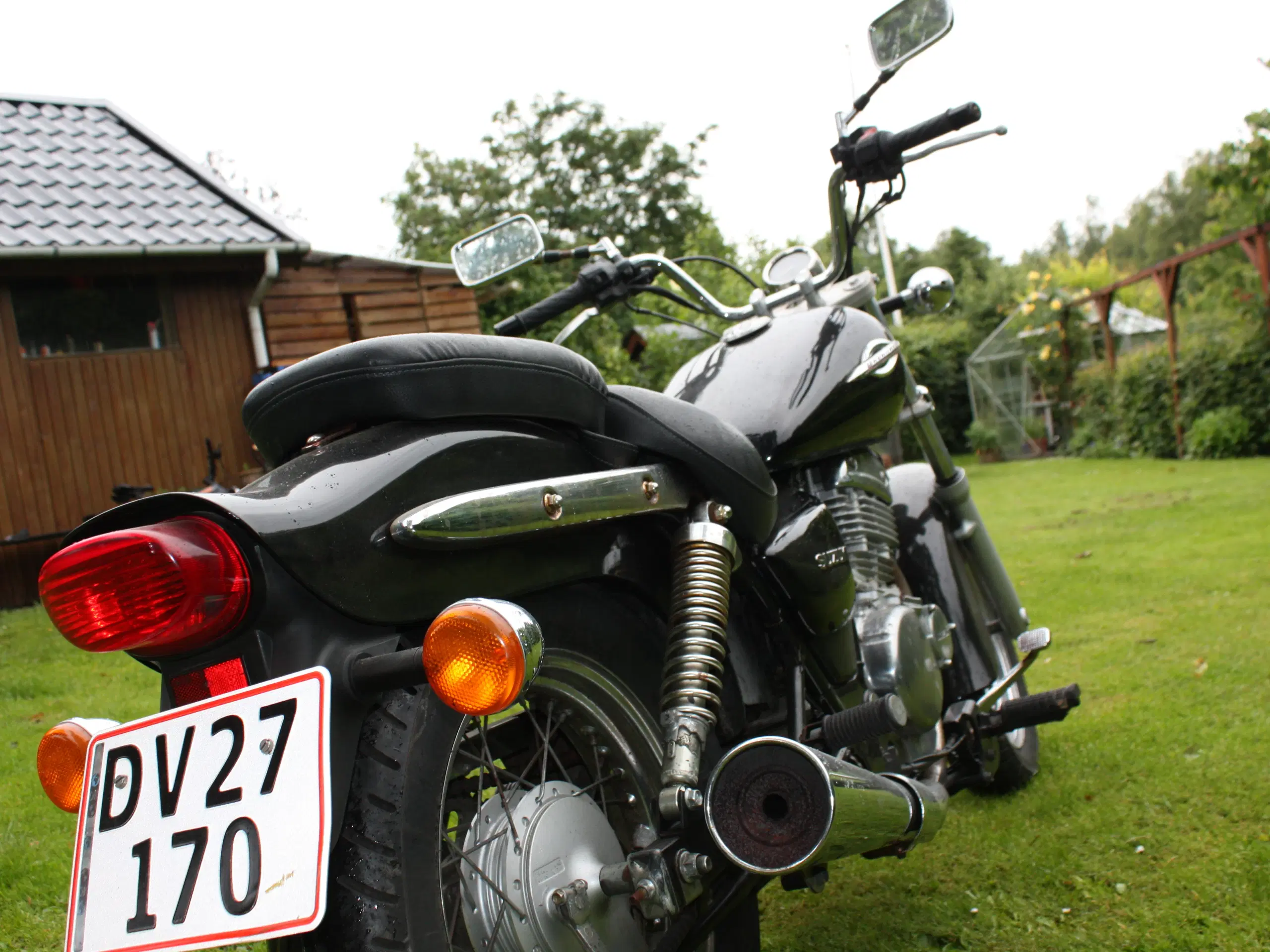 Suzuki GZ 250