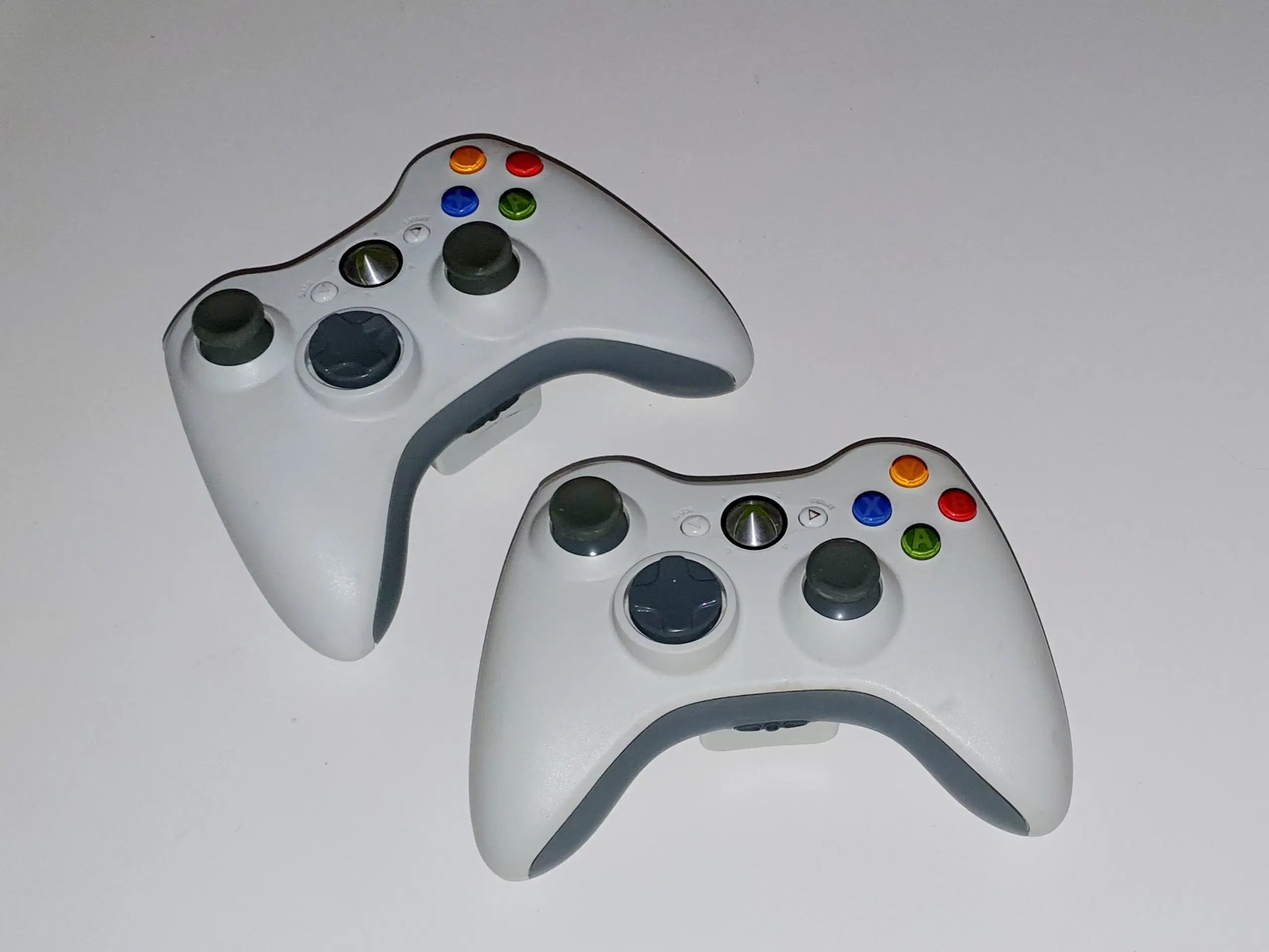 Xbox 360 controllere