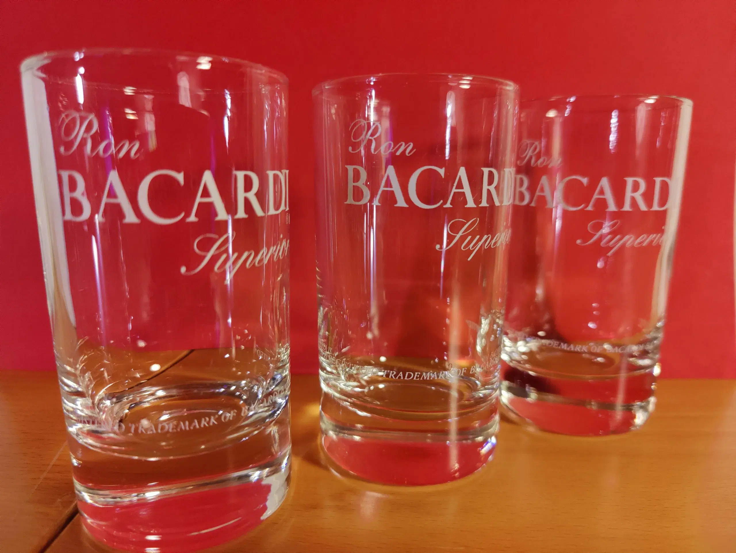 Ron Bacardi Superior glas