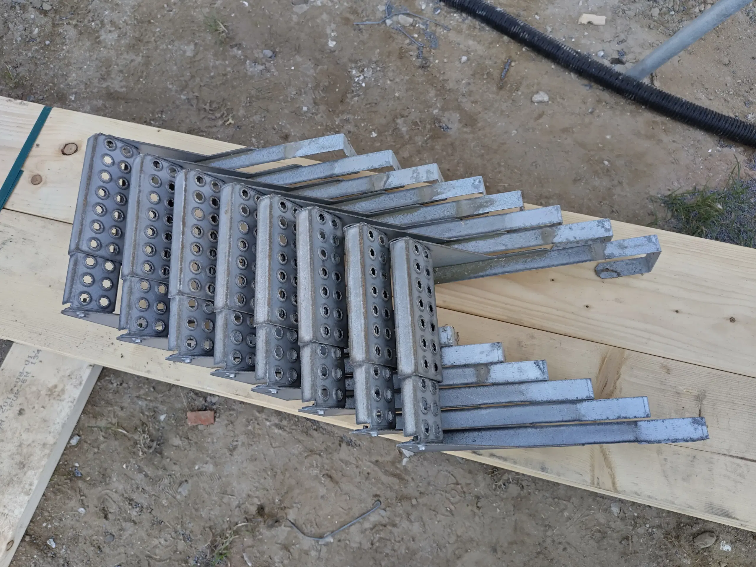 Tagtrin tegl beton galvaniseret