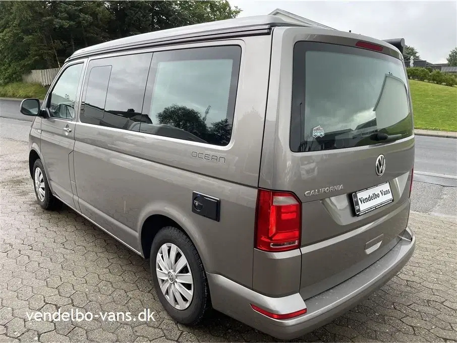 2018 - VW California Ocean 20 TDI 150   Volkswagen stamfaderen til alle autocampere - nem og handy