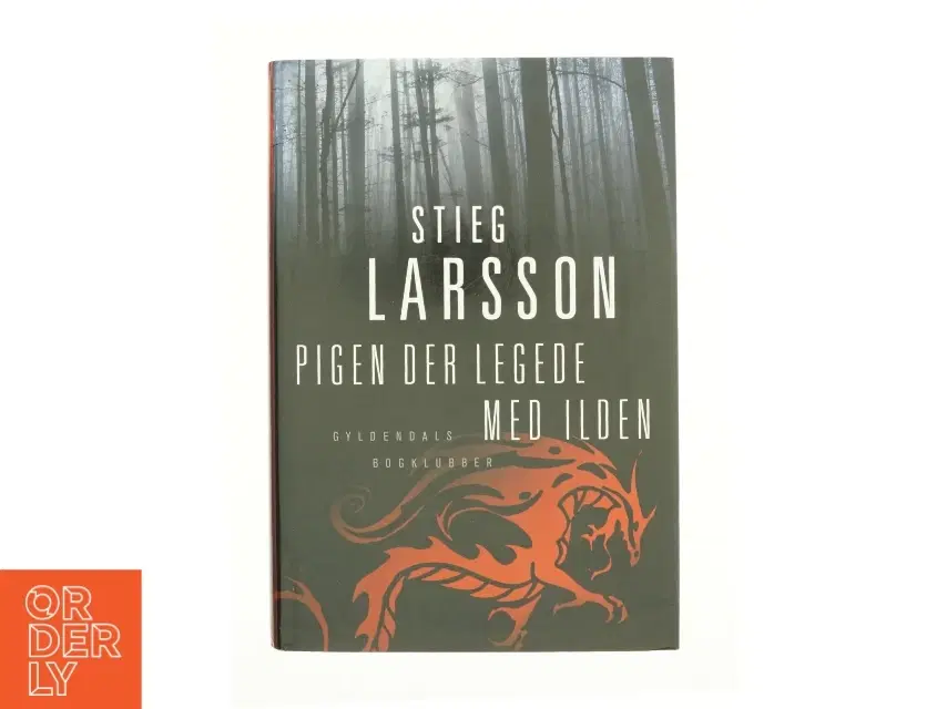 Pigen der legede med ilden af Stieg Larsson (Bog)