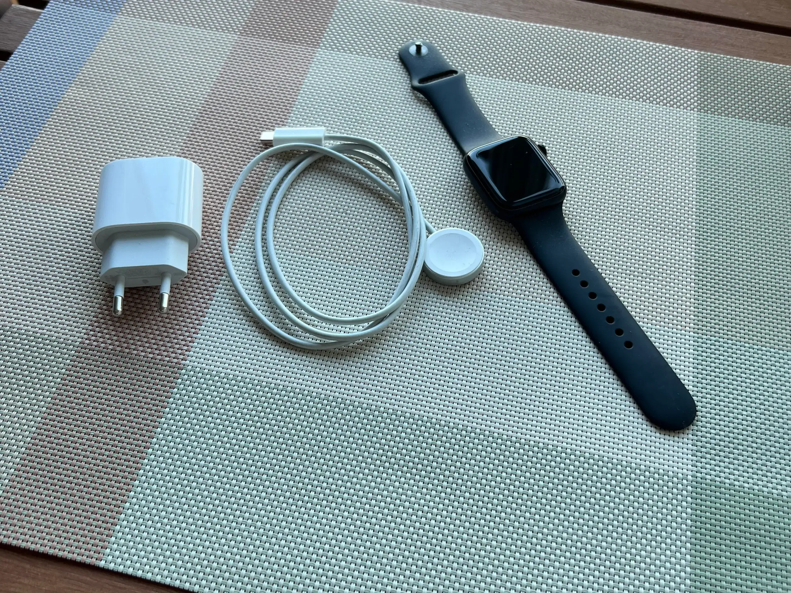 Apple Watch Series 7 45mm Wifi