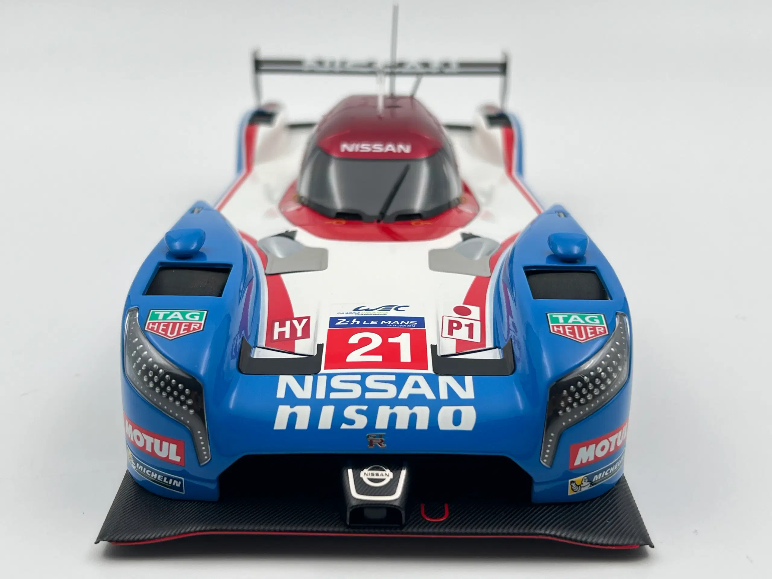 2015 Nissan GT-R LM Nismo #21 AUTOart - 1:18