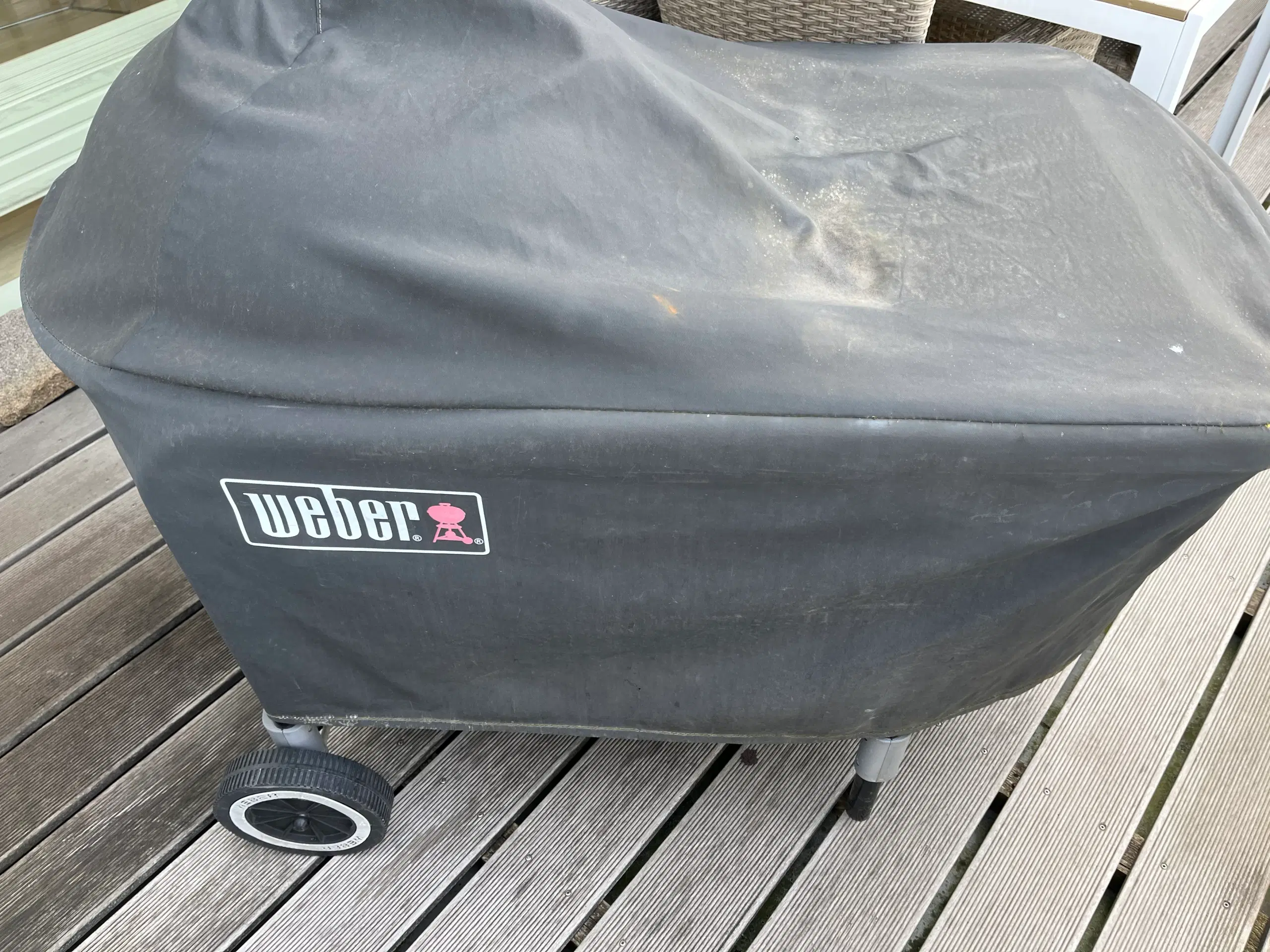 Weber Kuglegrill med bord