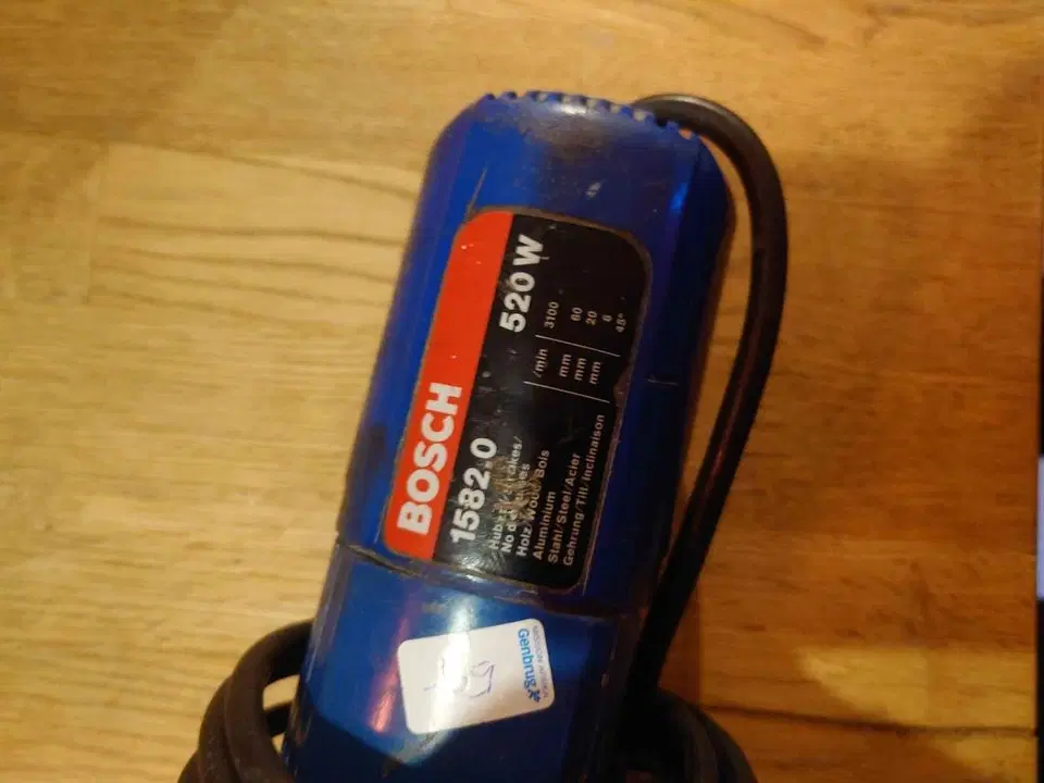 BOSCH stiksav model 15820 520 W