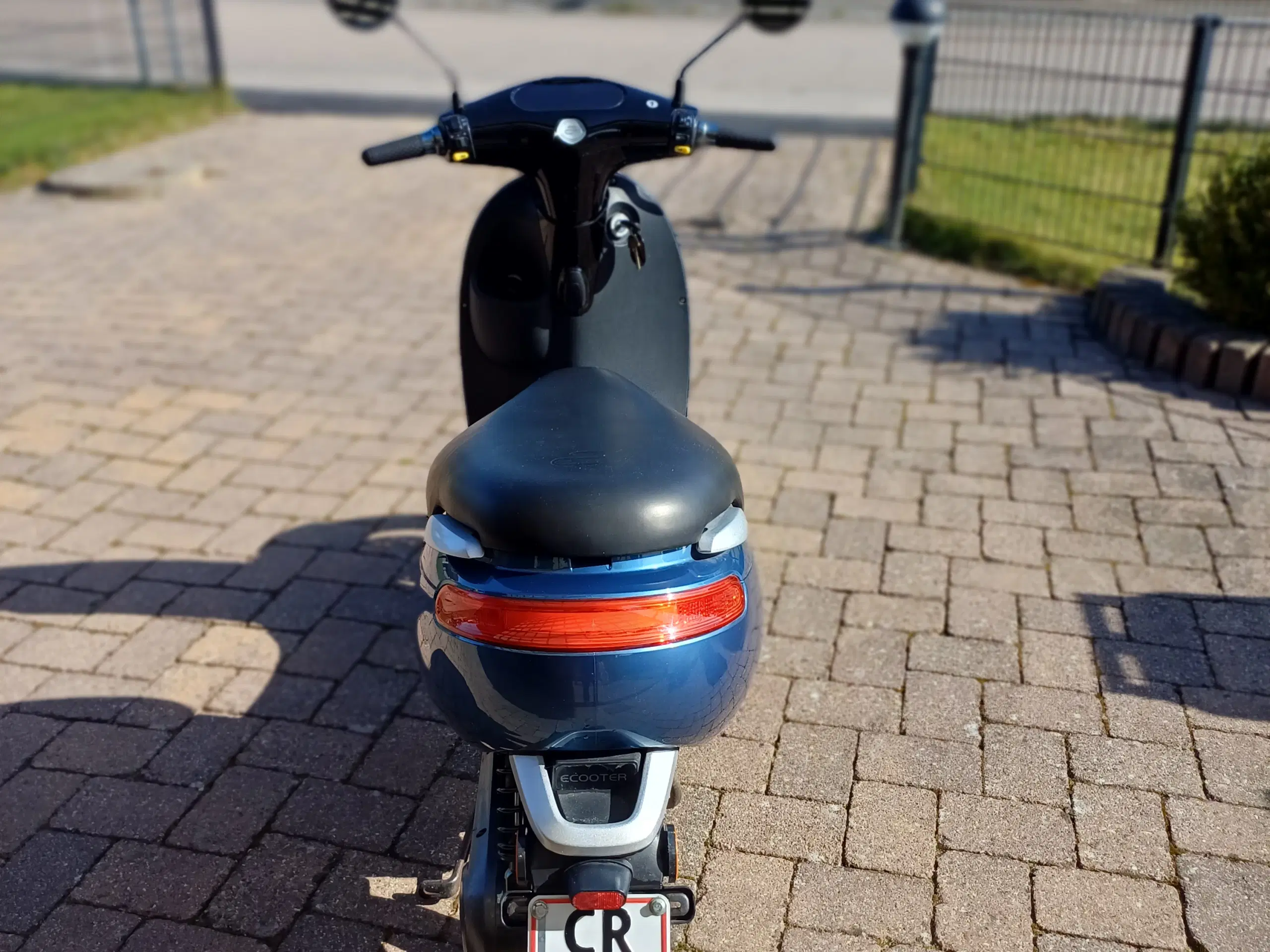 Ecooter E1 - R elektrisk scooter