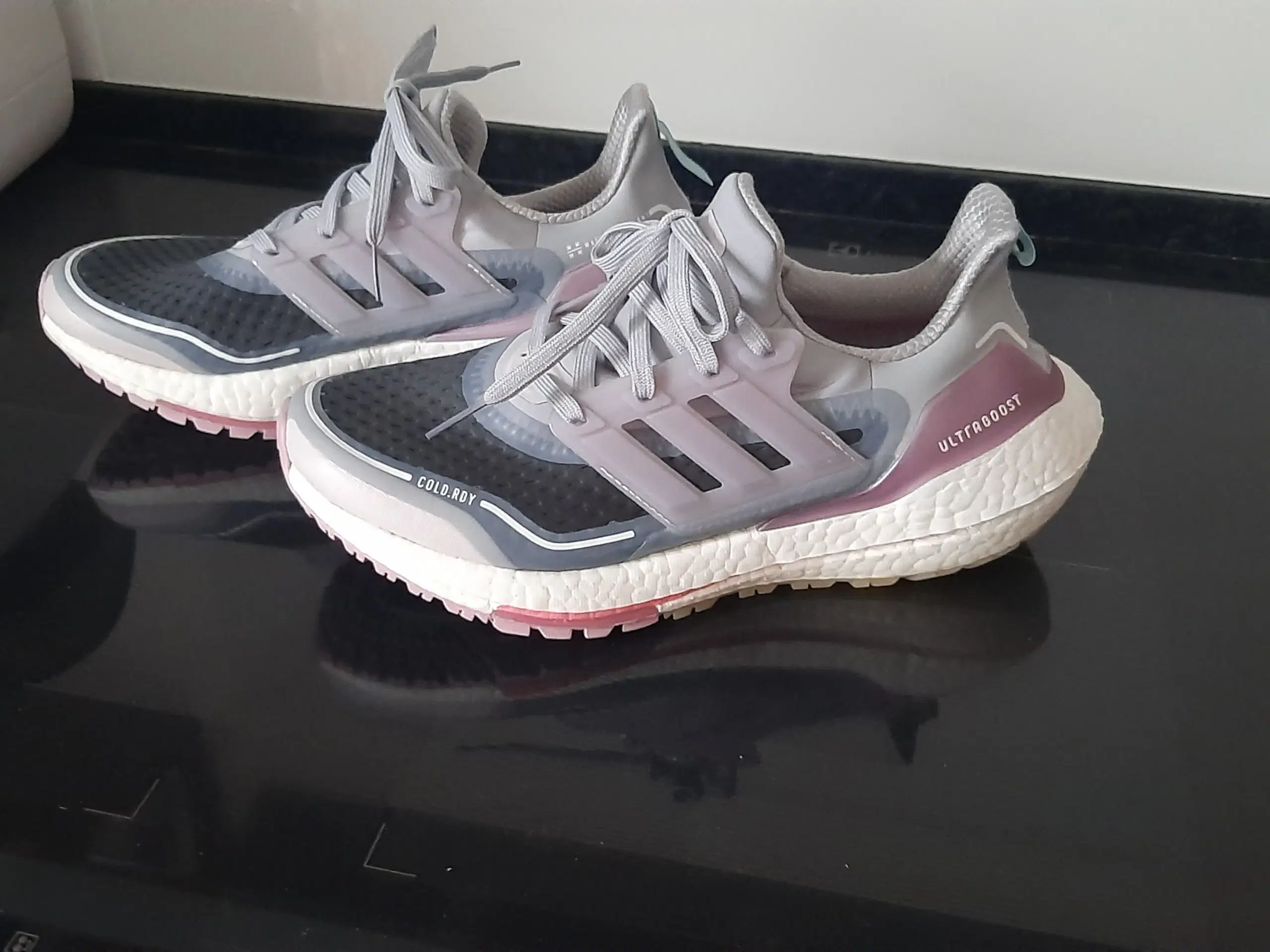 Adidas Ultraboost str 39 1/3