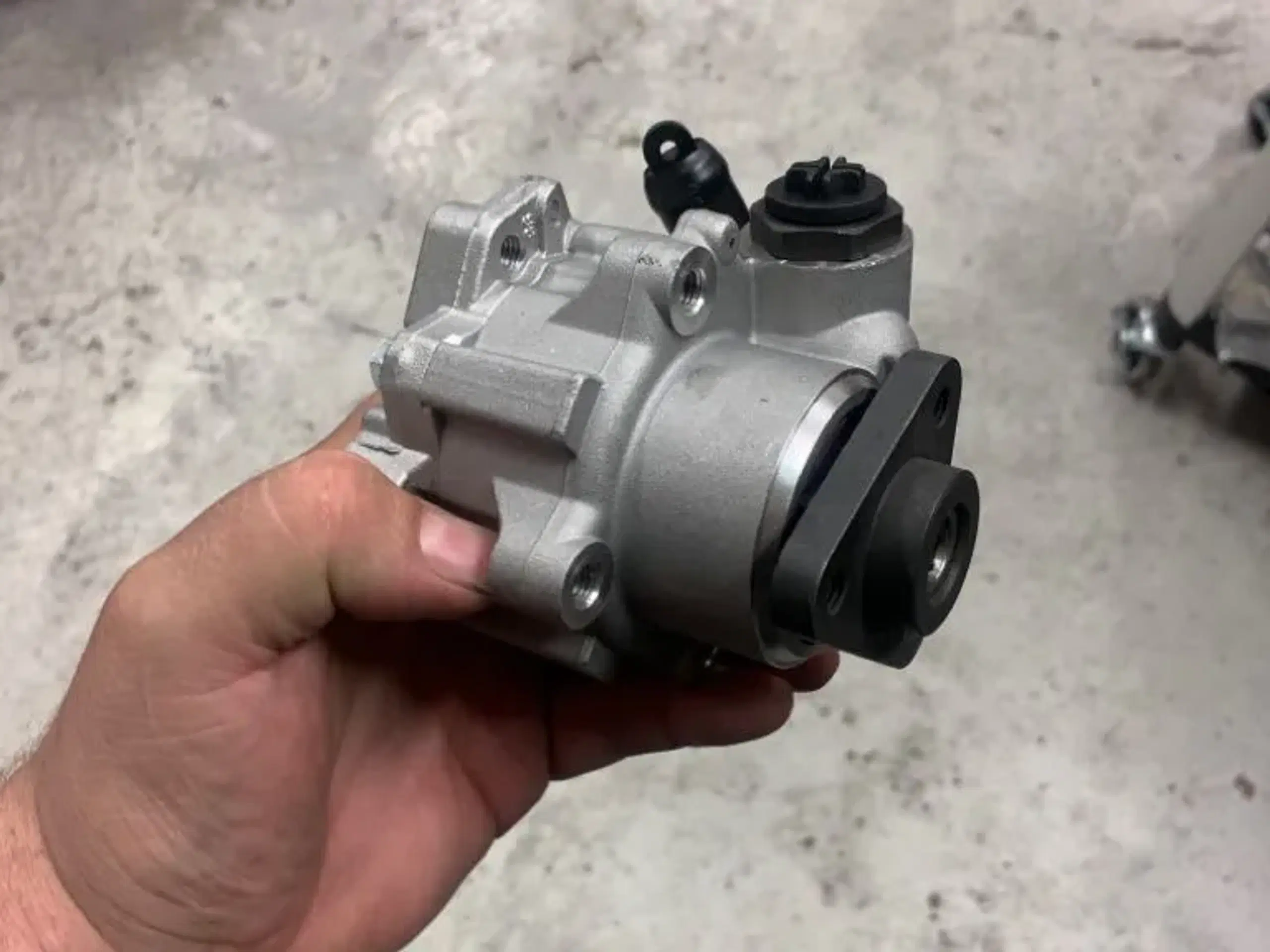 Audi A6 4f servo pumpe