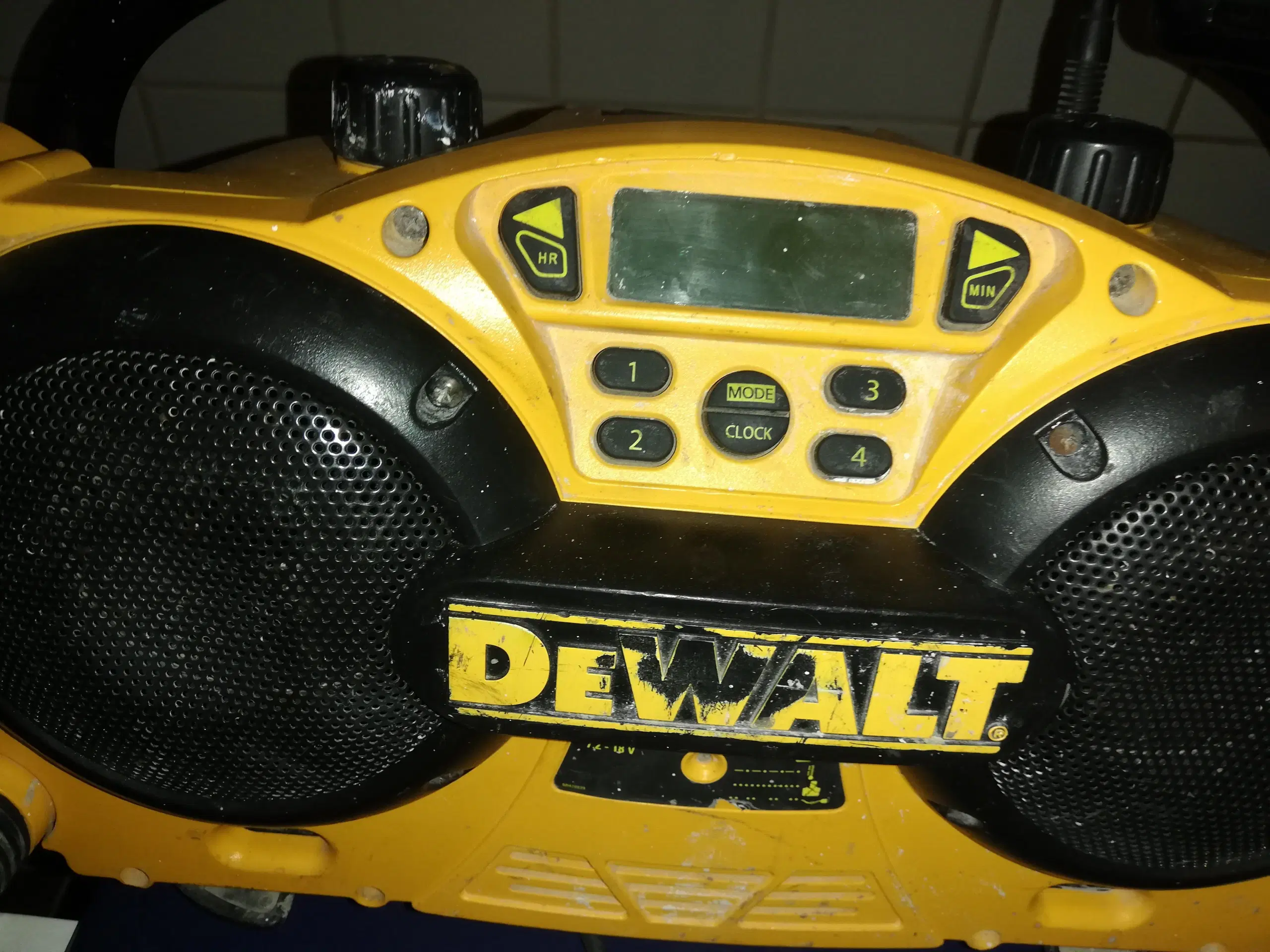 De walt  radio