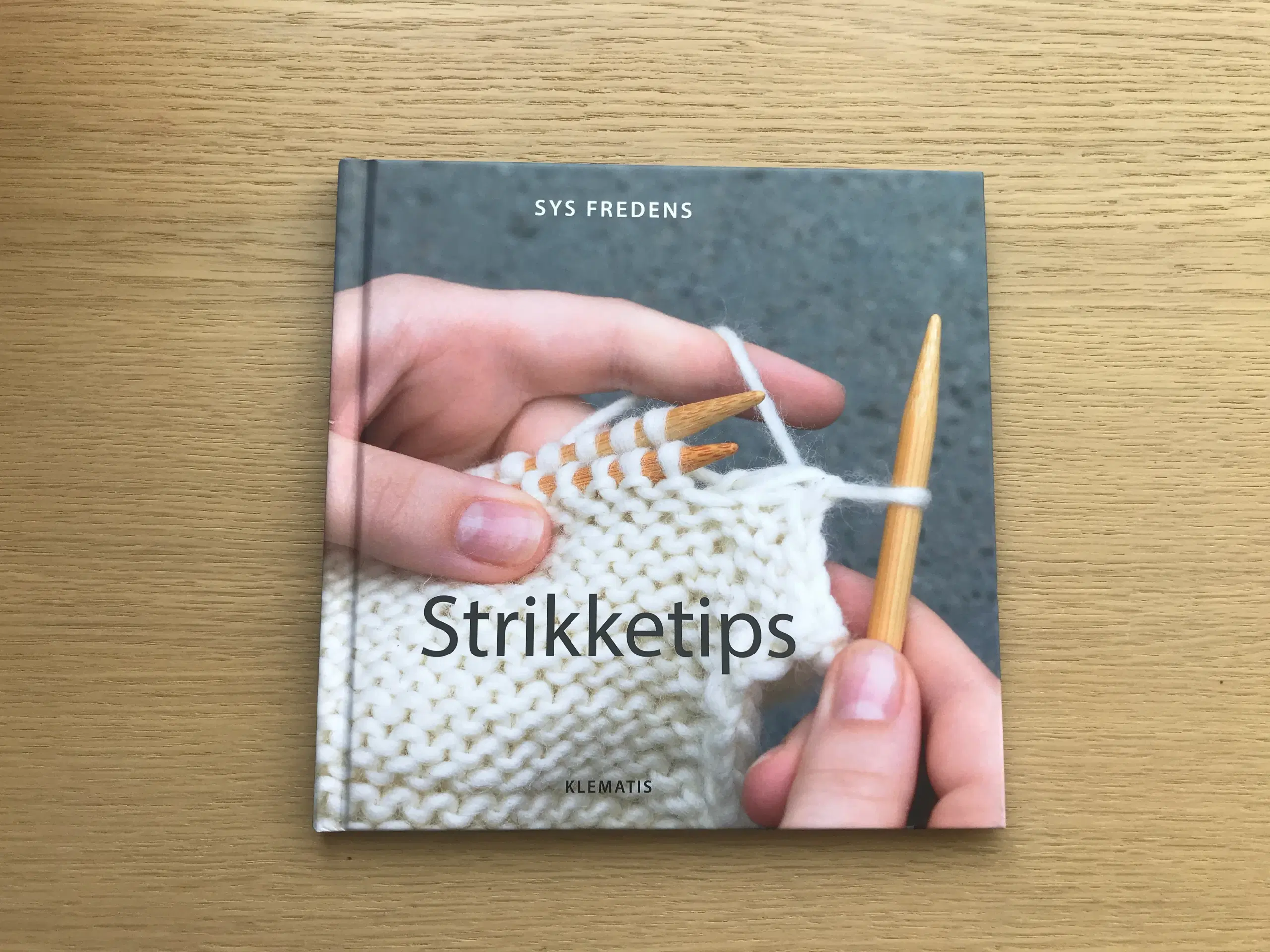 Strikketips af Sys Fredens