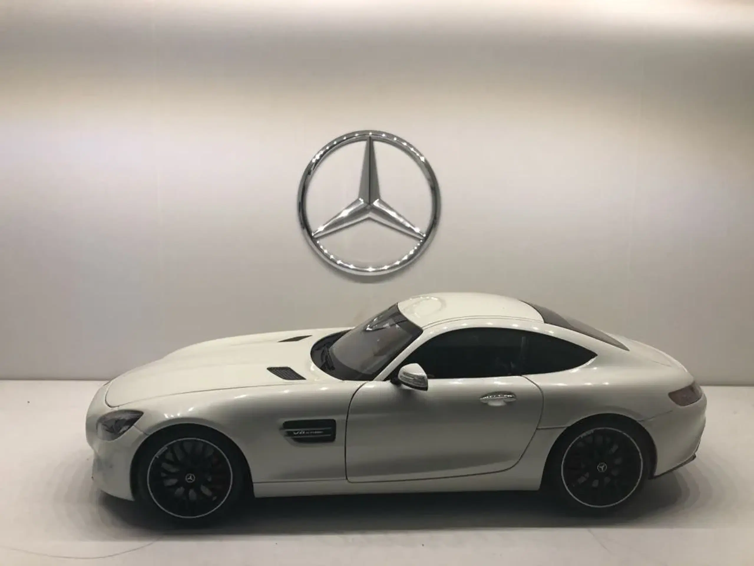 Mercedes AMG GT S