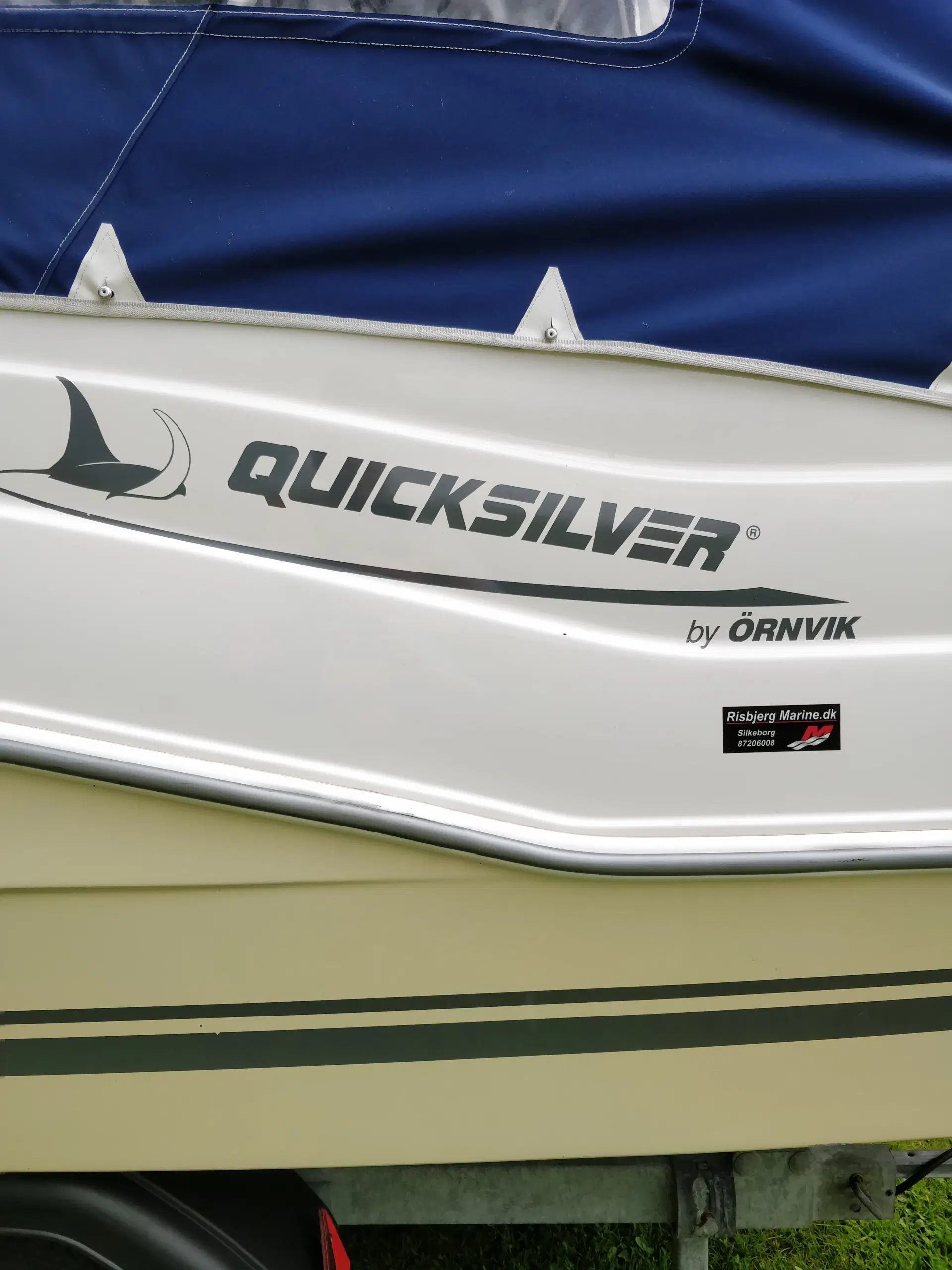 Quicksilver 430 Cruiser