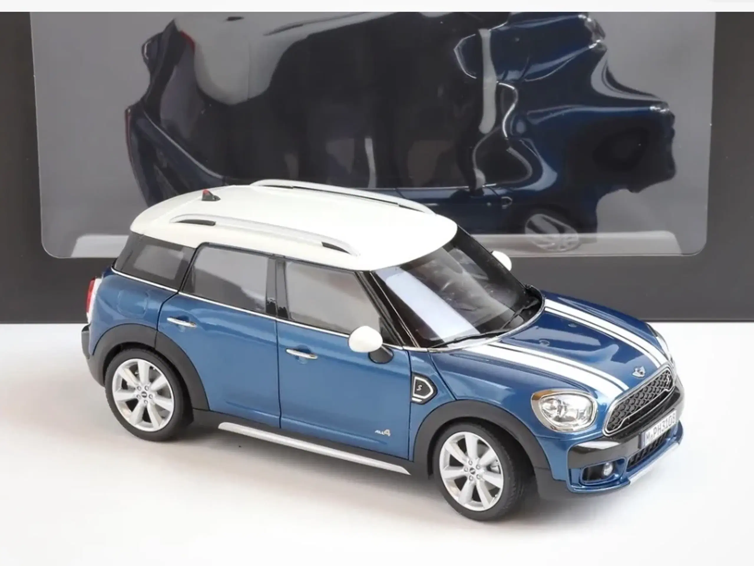 1:18 Mini Cooper Clubmann S F60