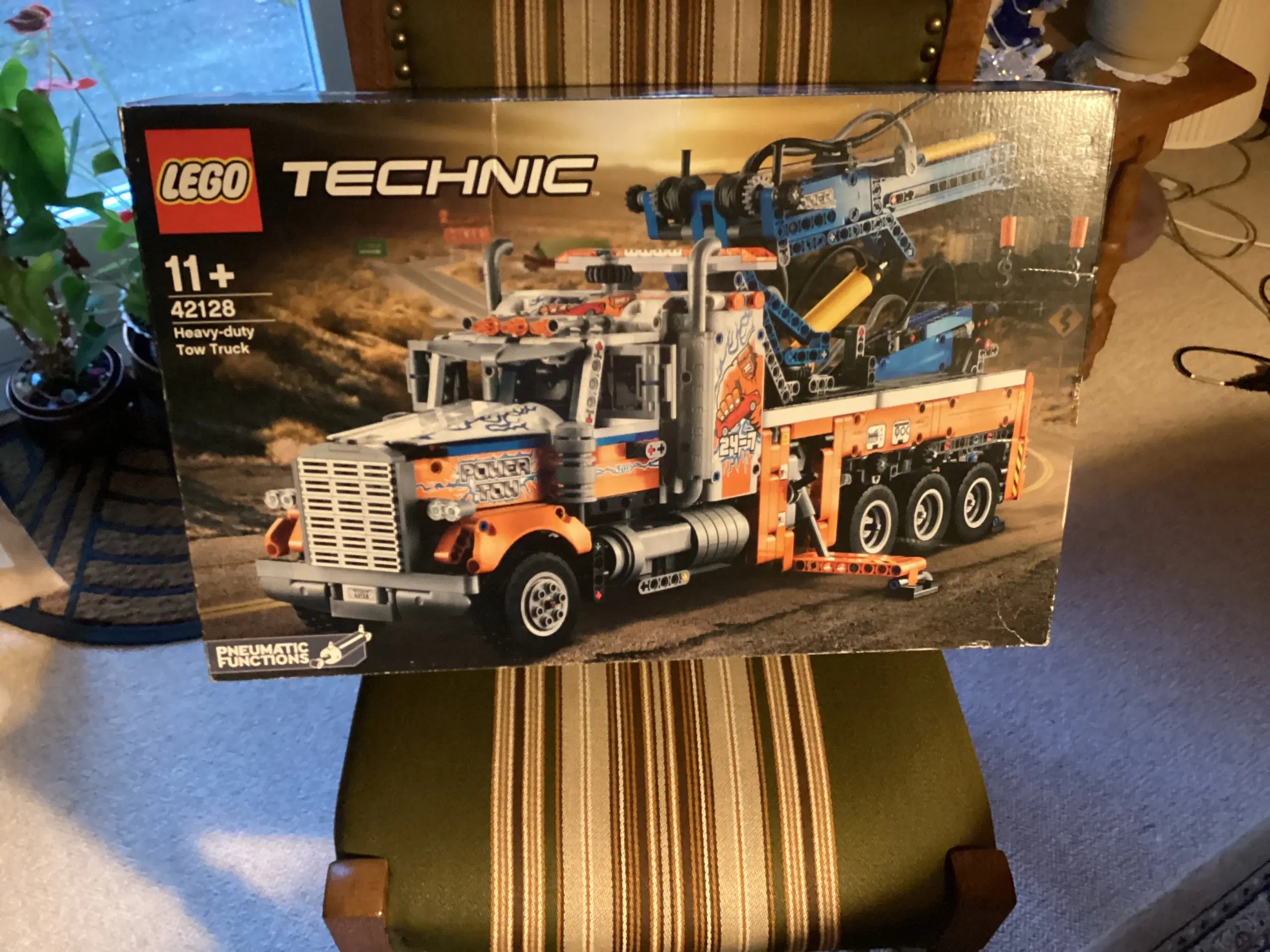 Lego kranbil 42128