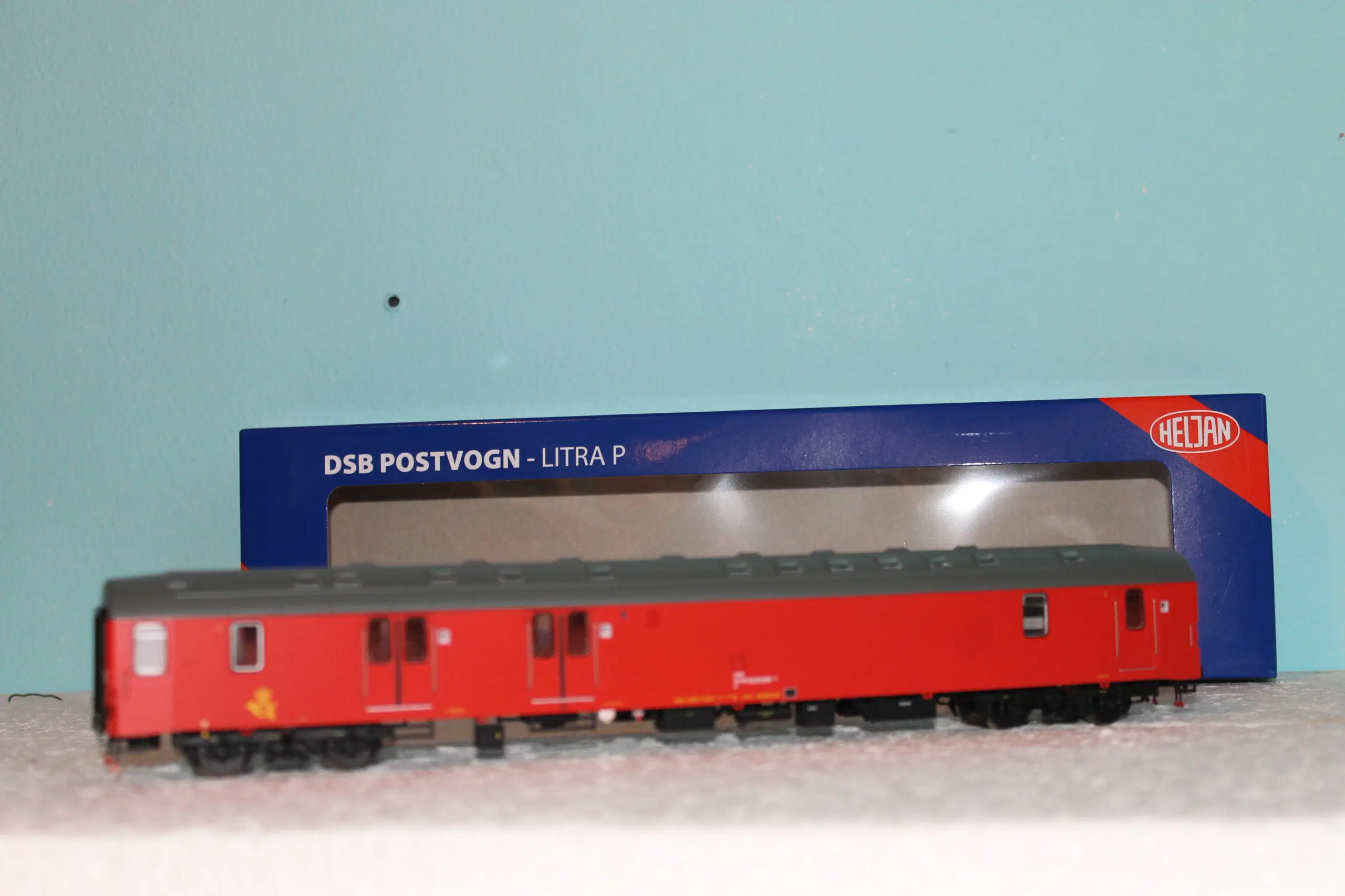 Heljan H0 6137  DSB Postvogn