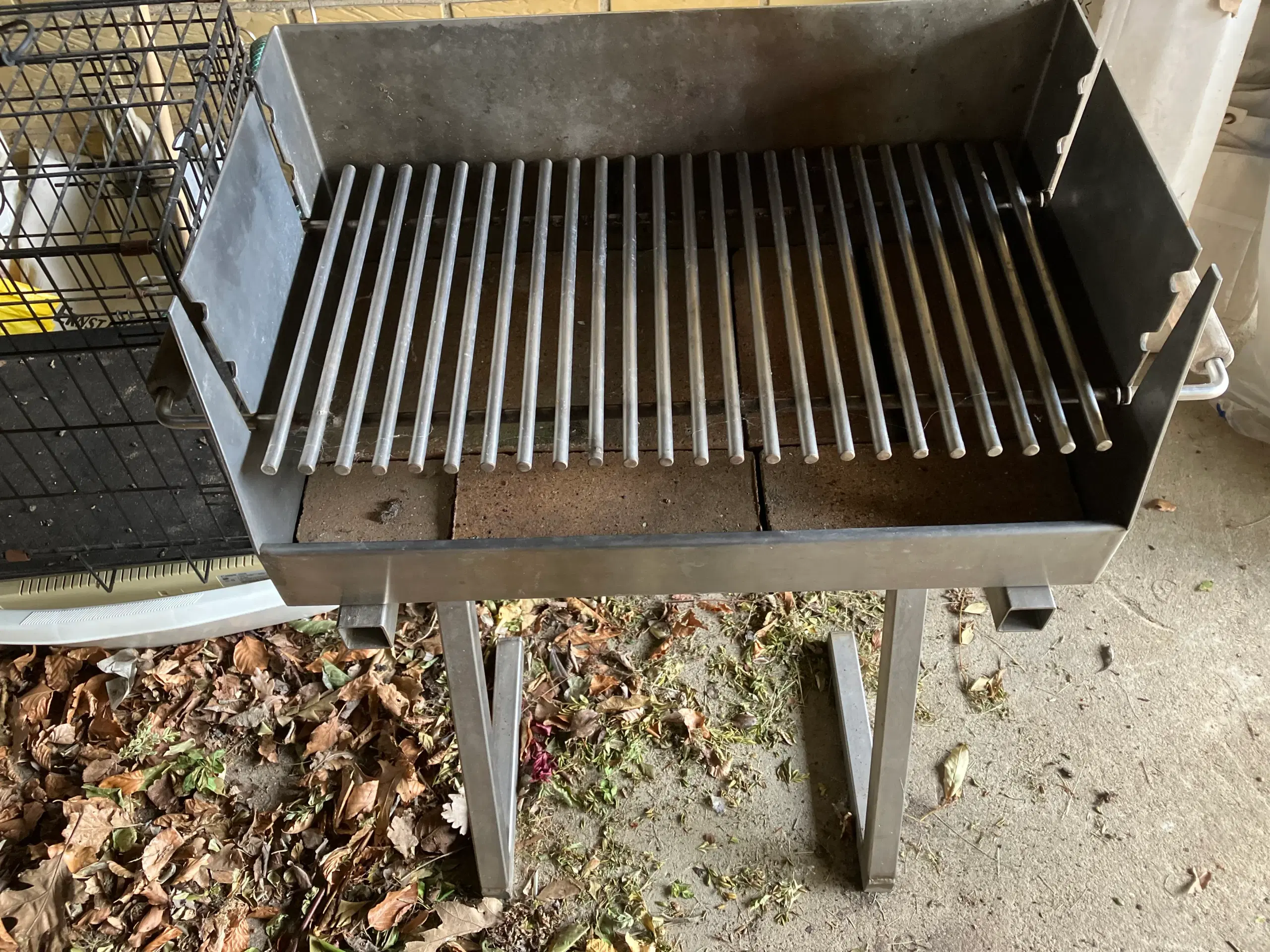 Grill i rustfri stål