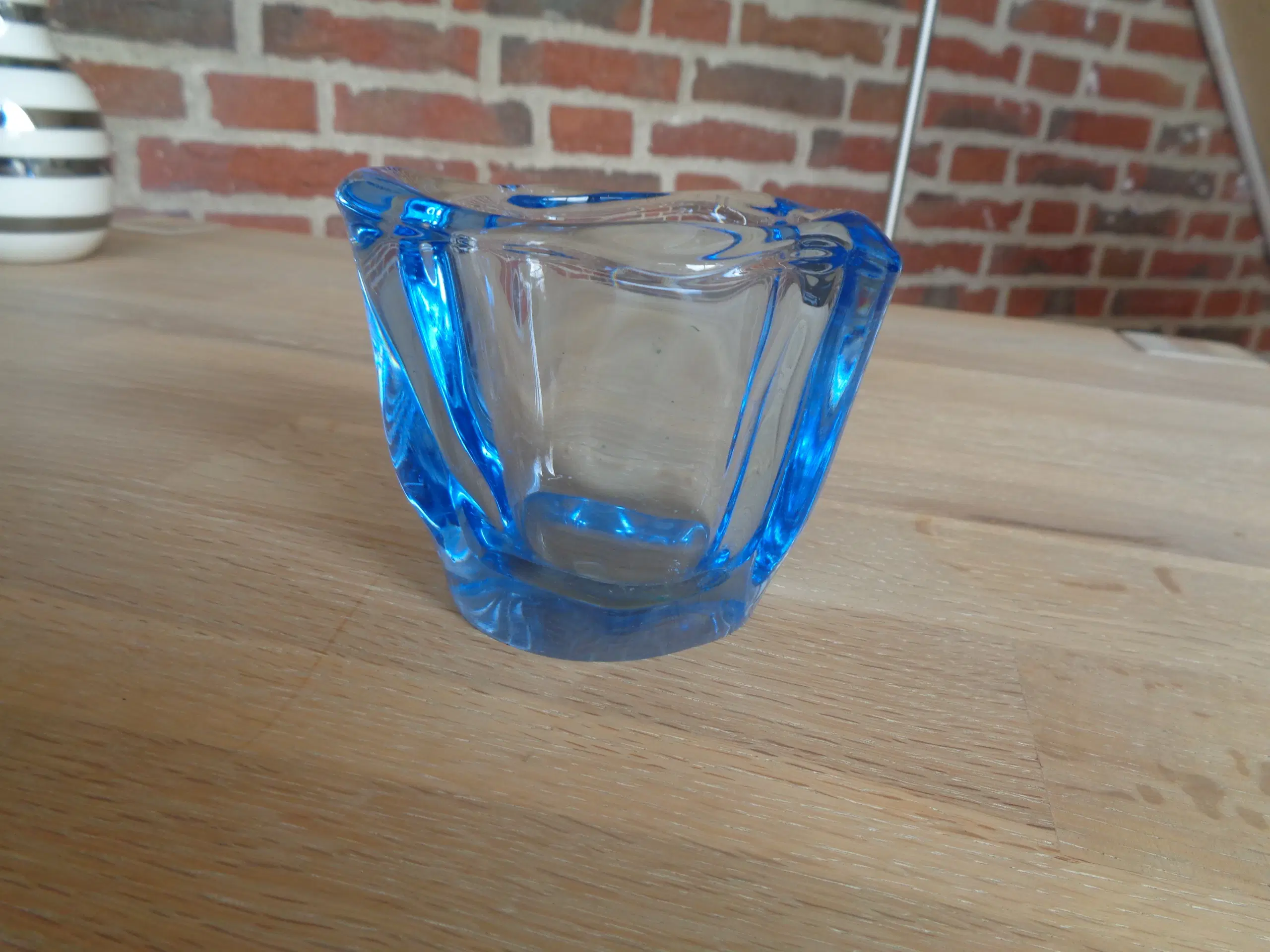 Blå glas vase