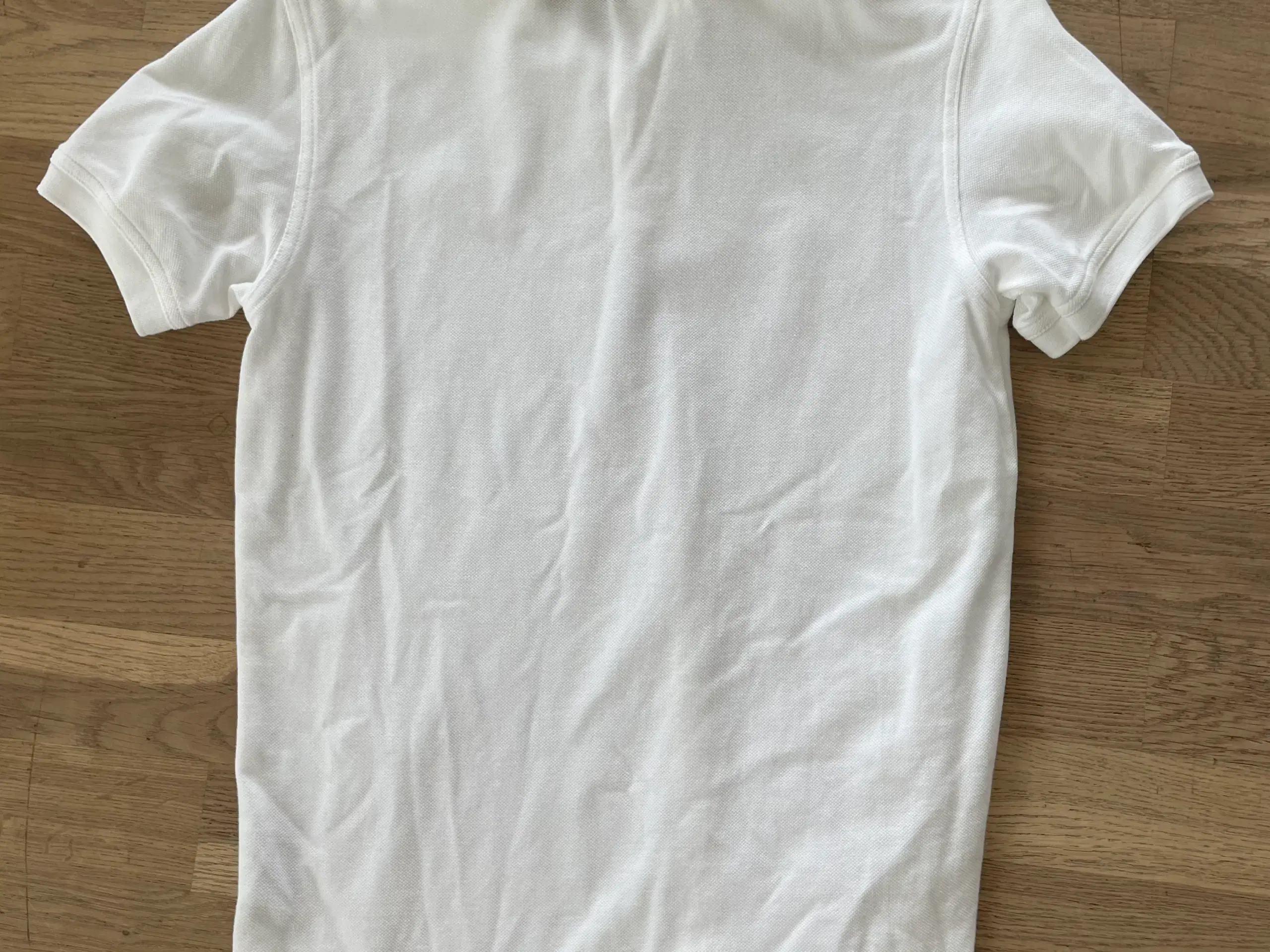 Polo T-shirt fra Benetton str 11-12år