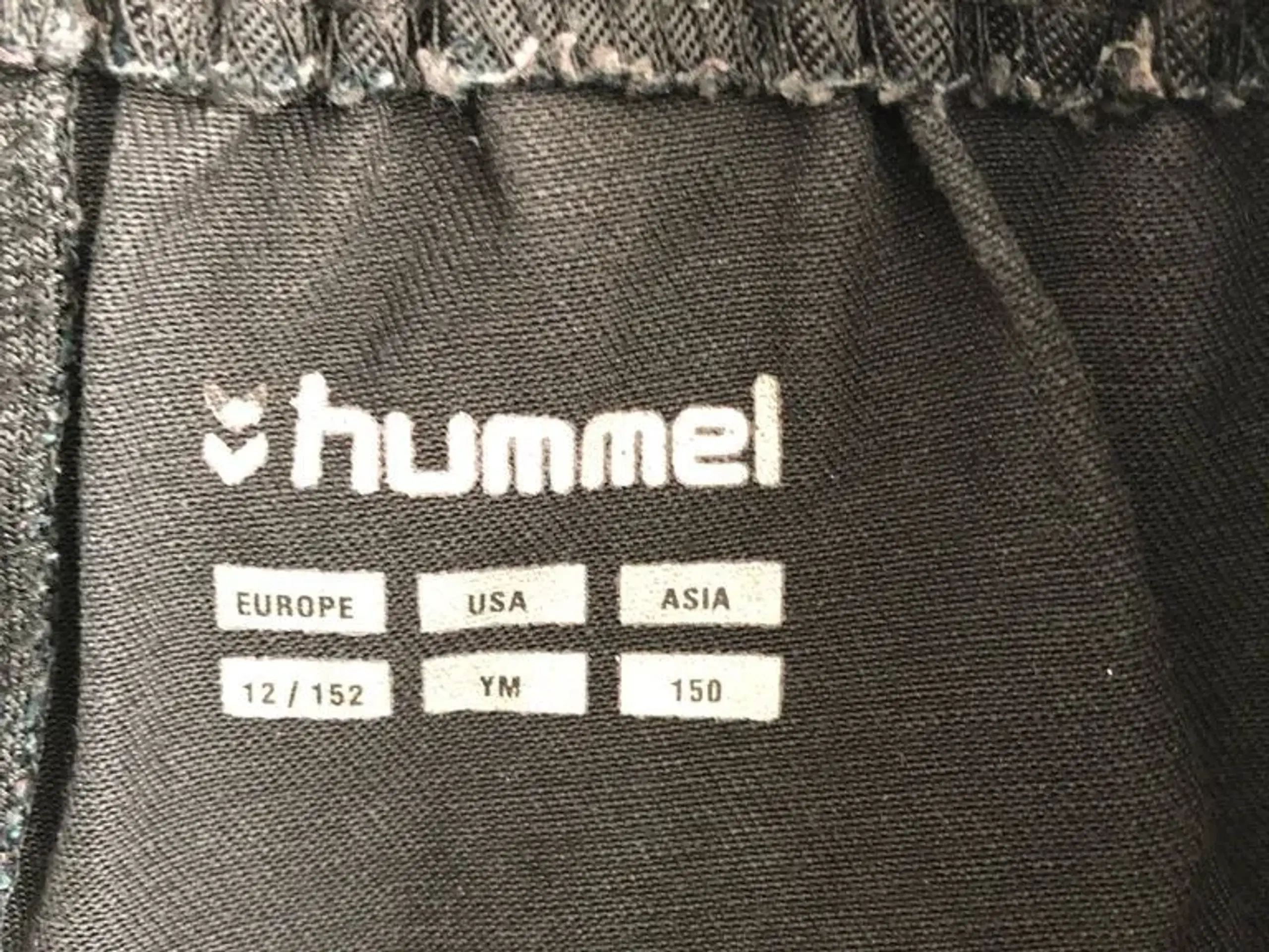 Hummel fodboldknickers str 152