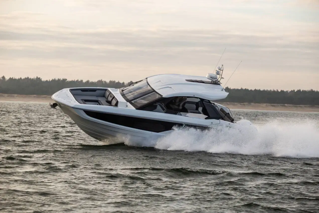 Galeon 325 GTO