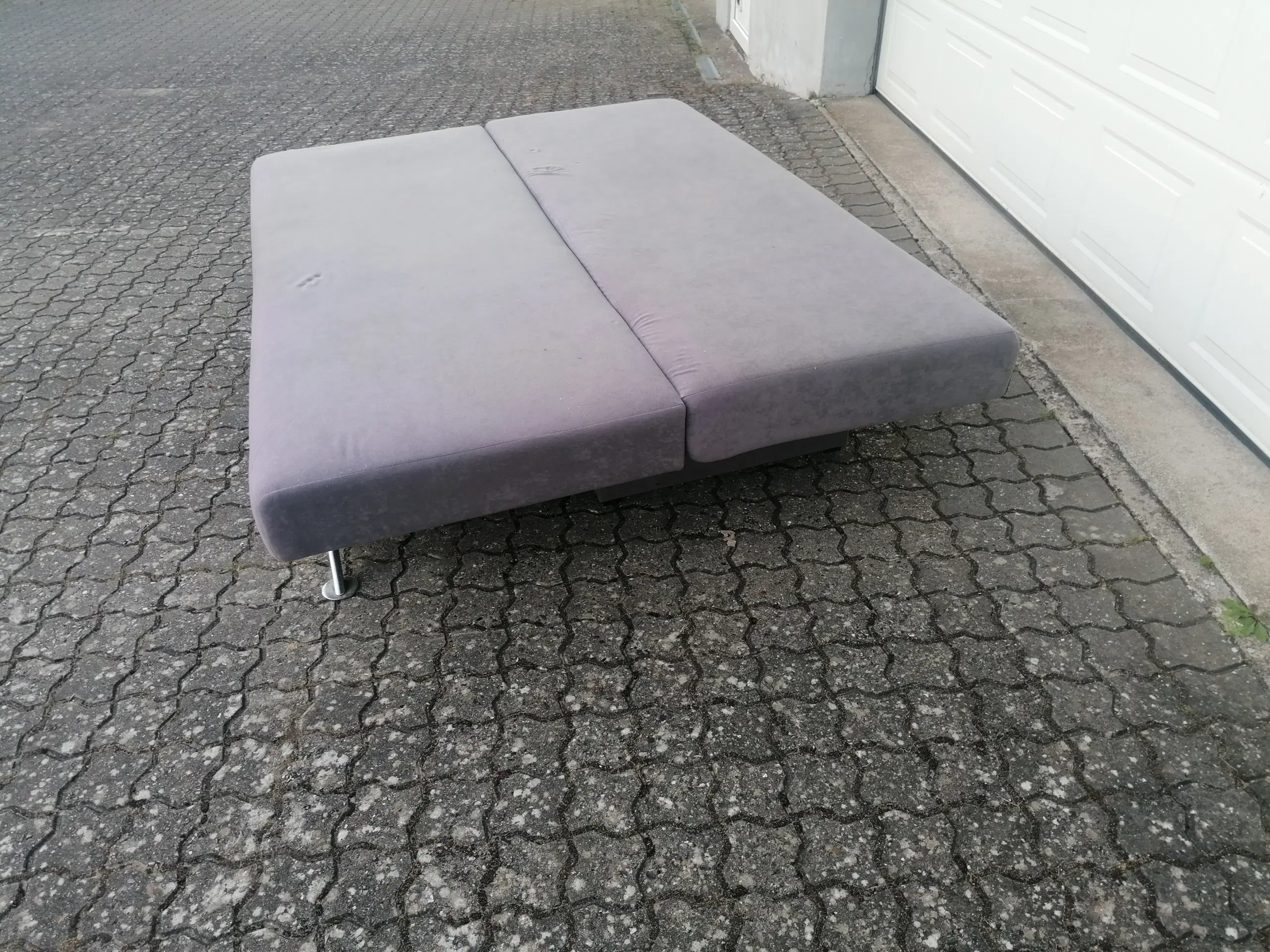 Sovesofa Udslået LxB 194x145 cm