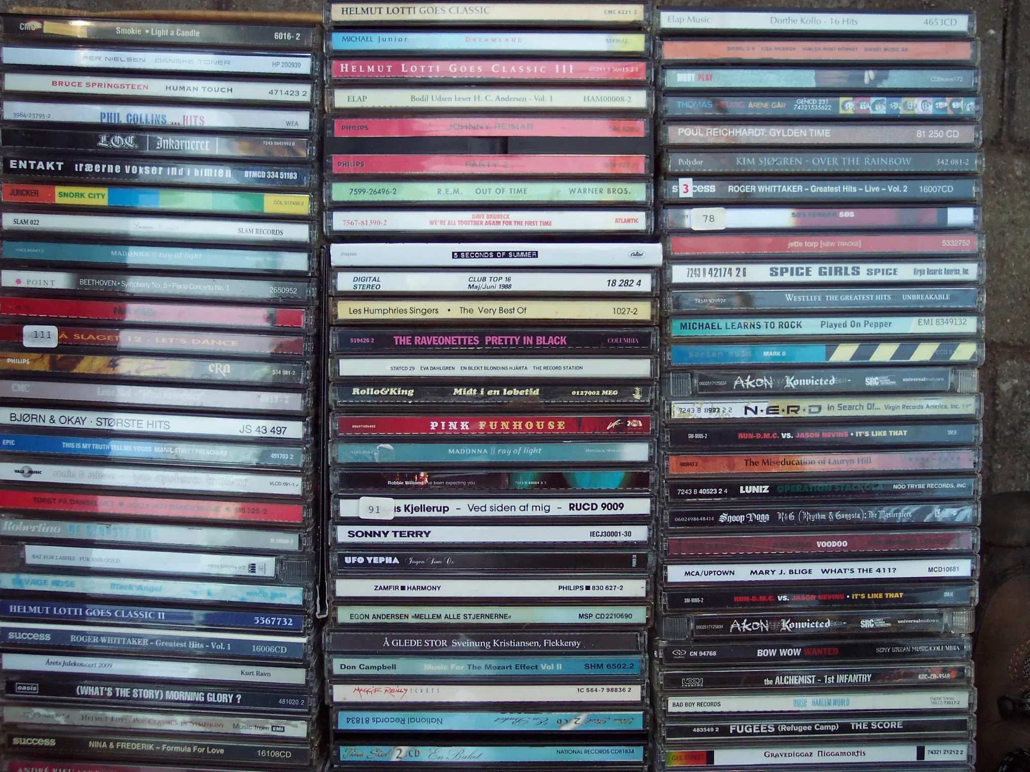 1000 POP/ROCK CDer sælges stykvis