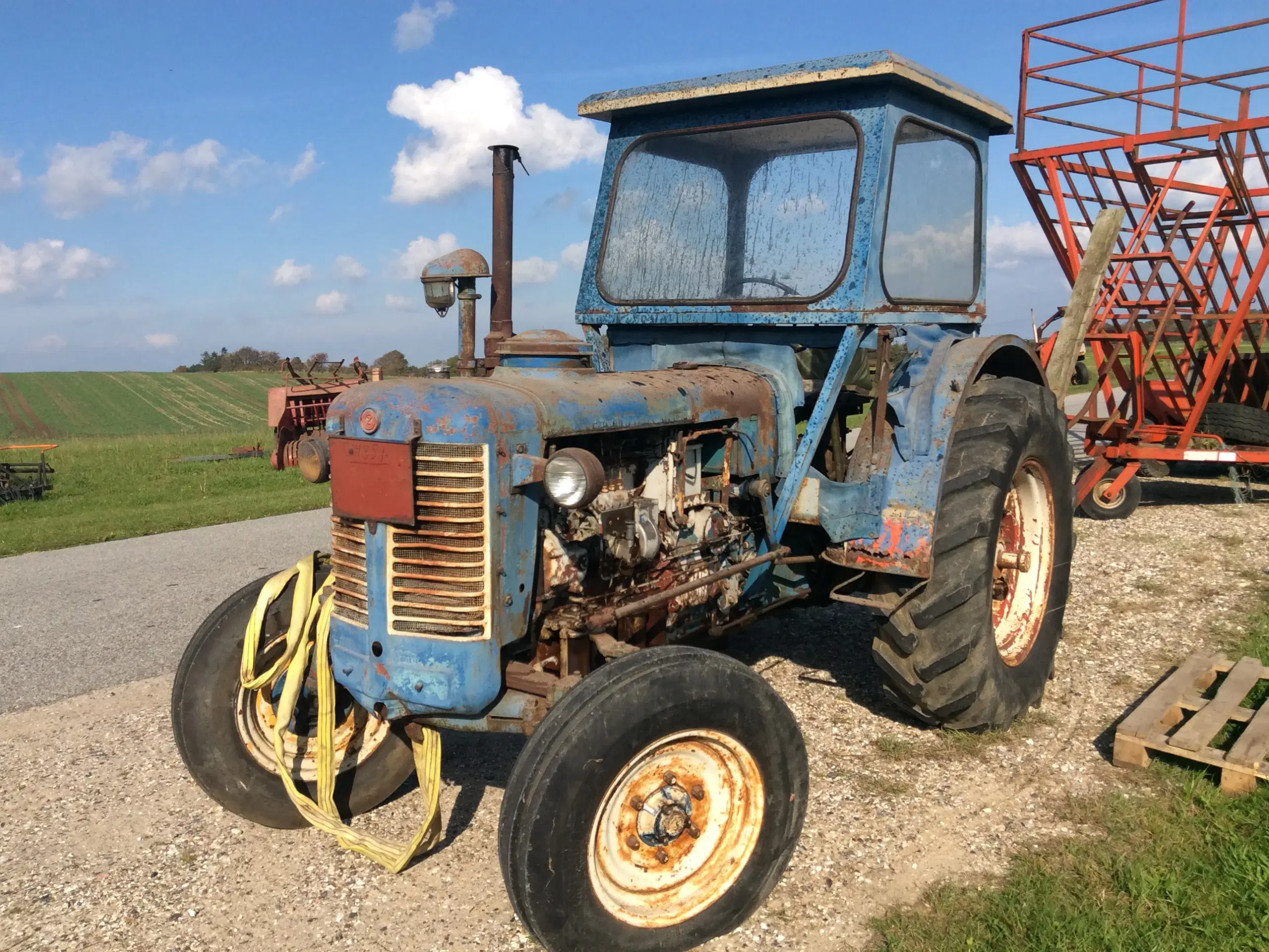 Zetor Super 35