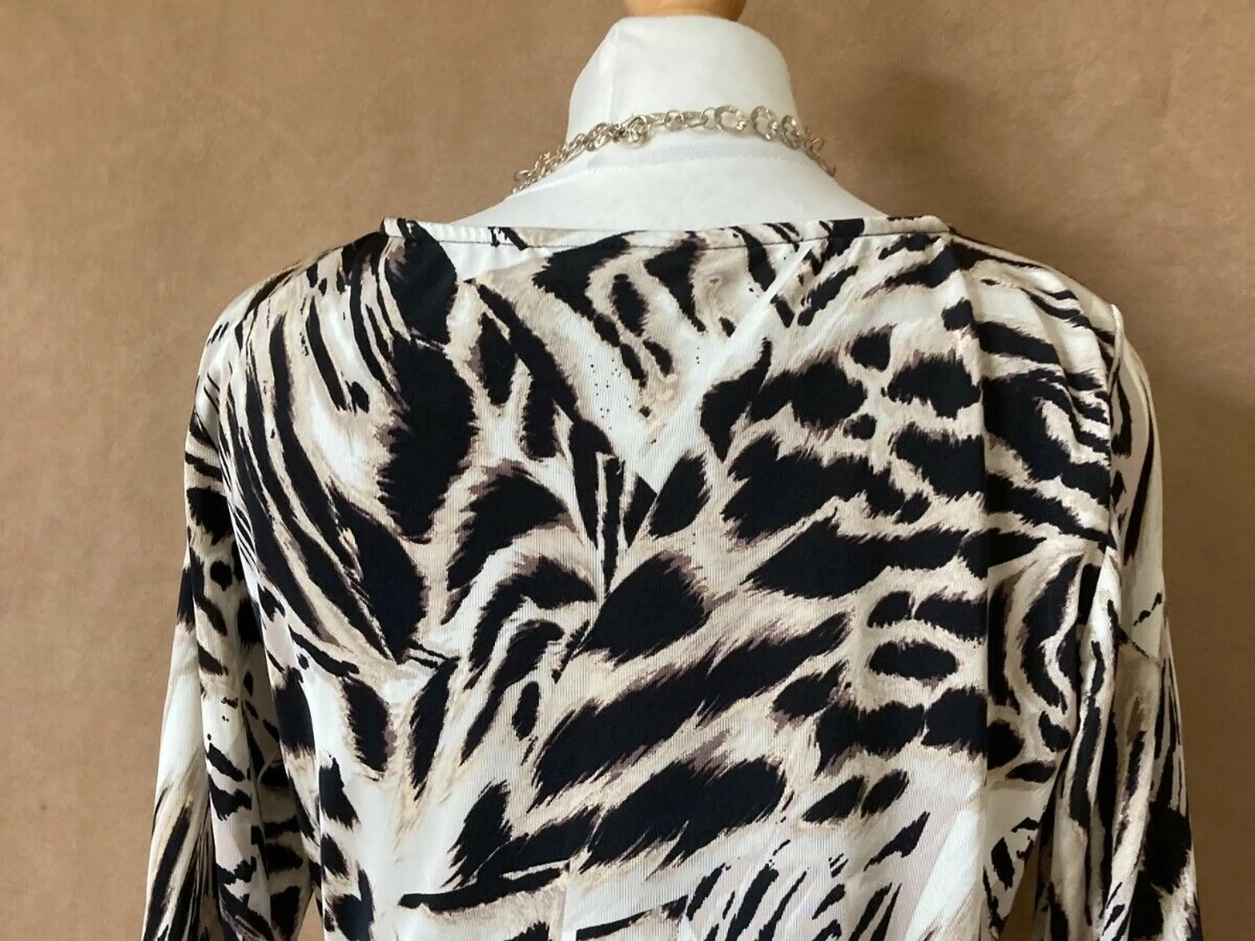 Leopard Kjole fra Wallis brandet str38/40